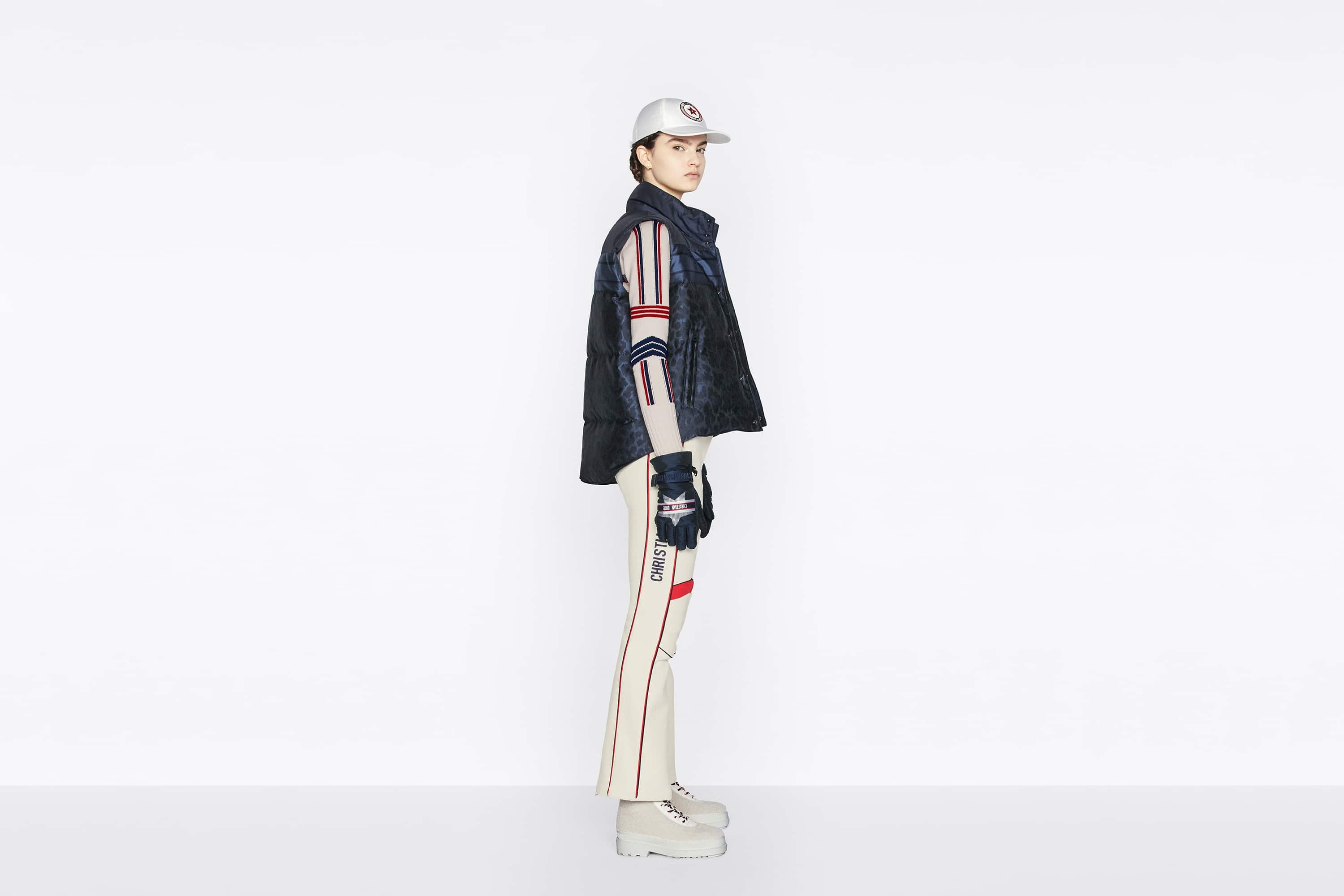 DiorAlps Sleeveless Down Jacket - 8