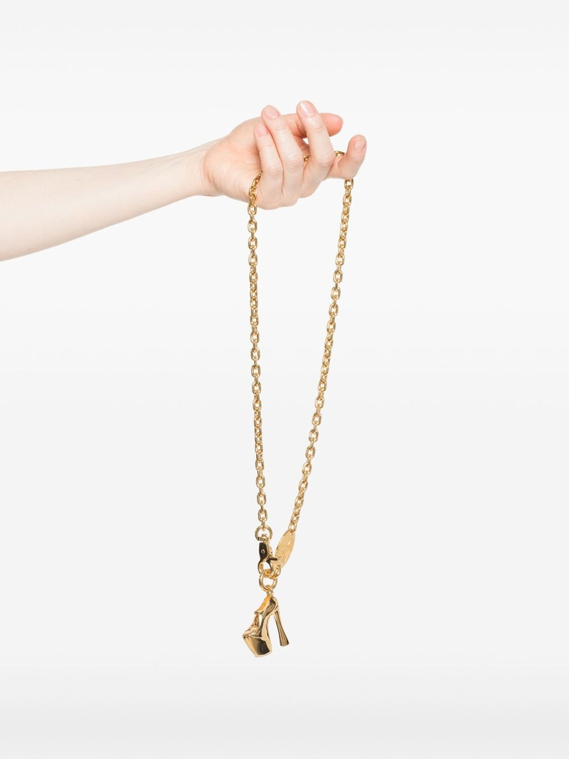Vivienne Westwood Alienor necklace outlook