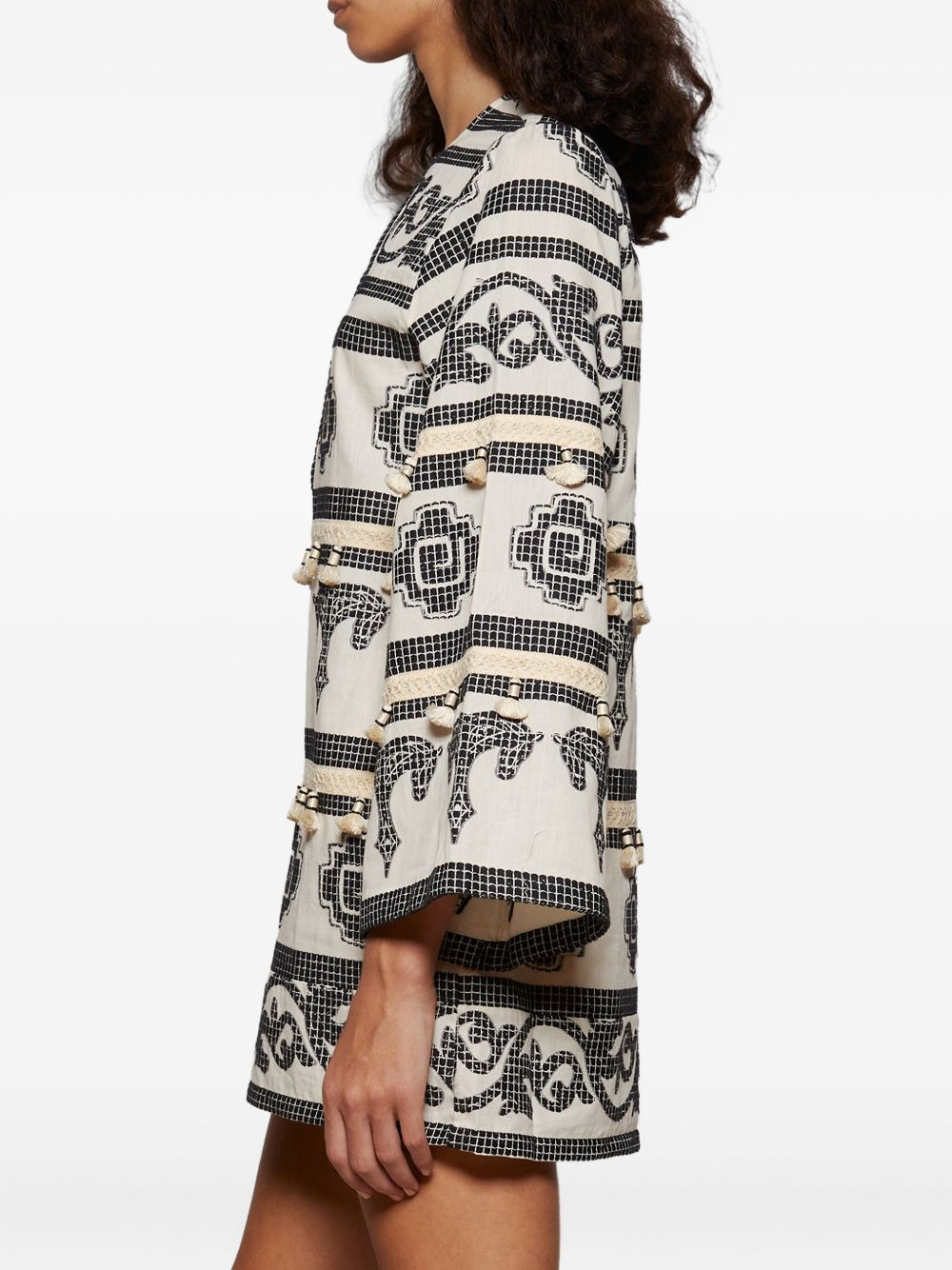 Temple embroidered-tassels tunic - 4