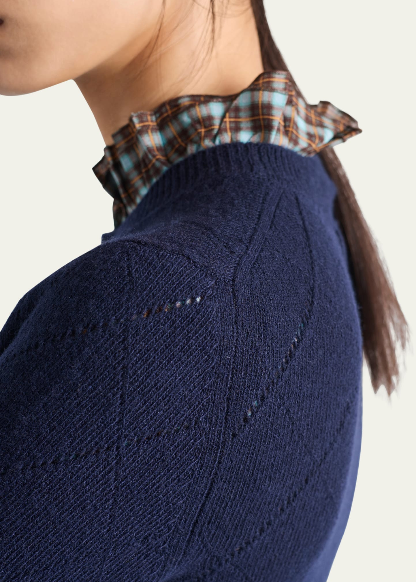 Cashmere Fitted Crewneck Sweater - 4
