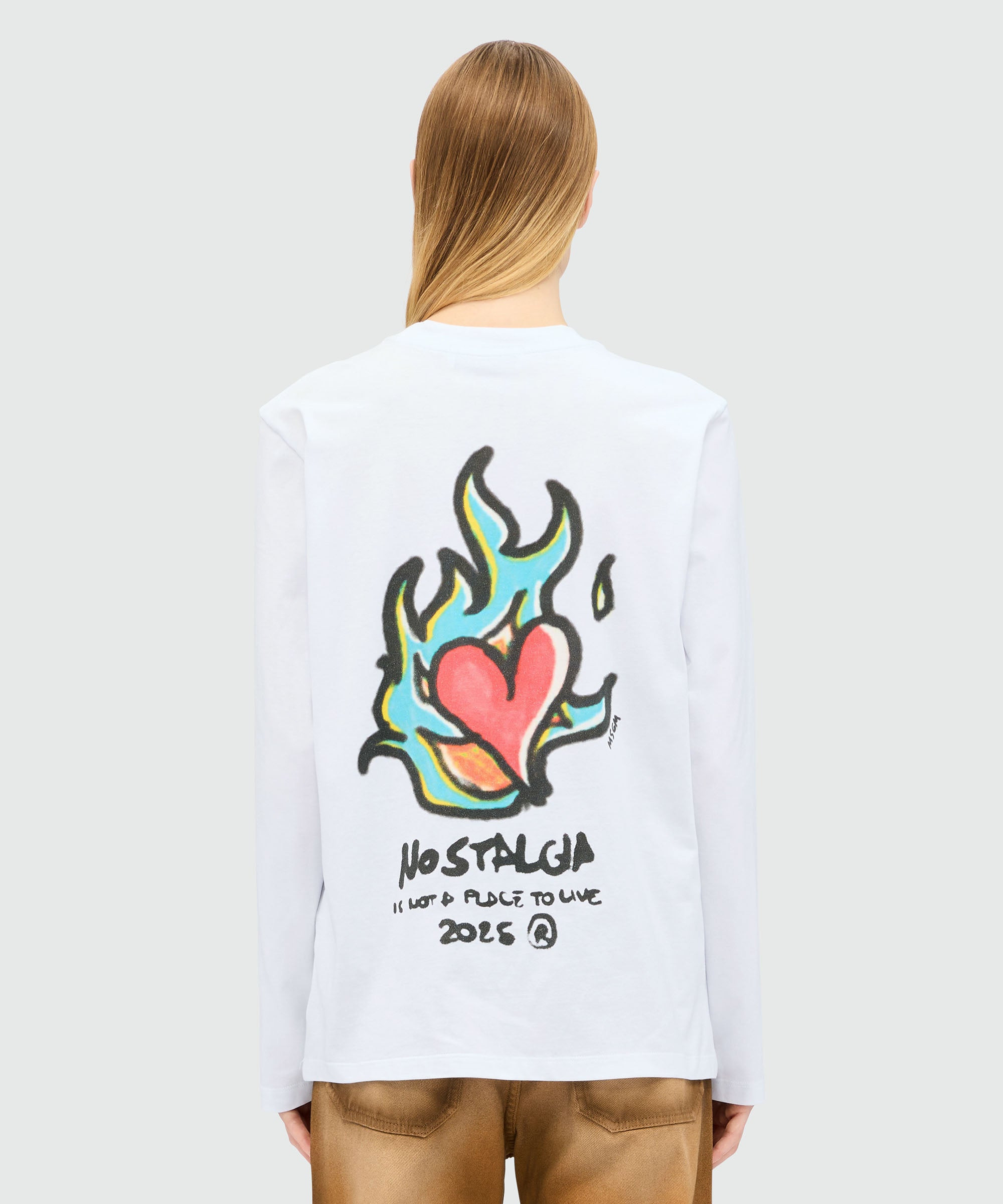 White long-sleeved jersey T-shirt with "Heart on Fire" print - 3