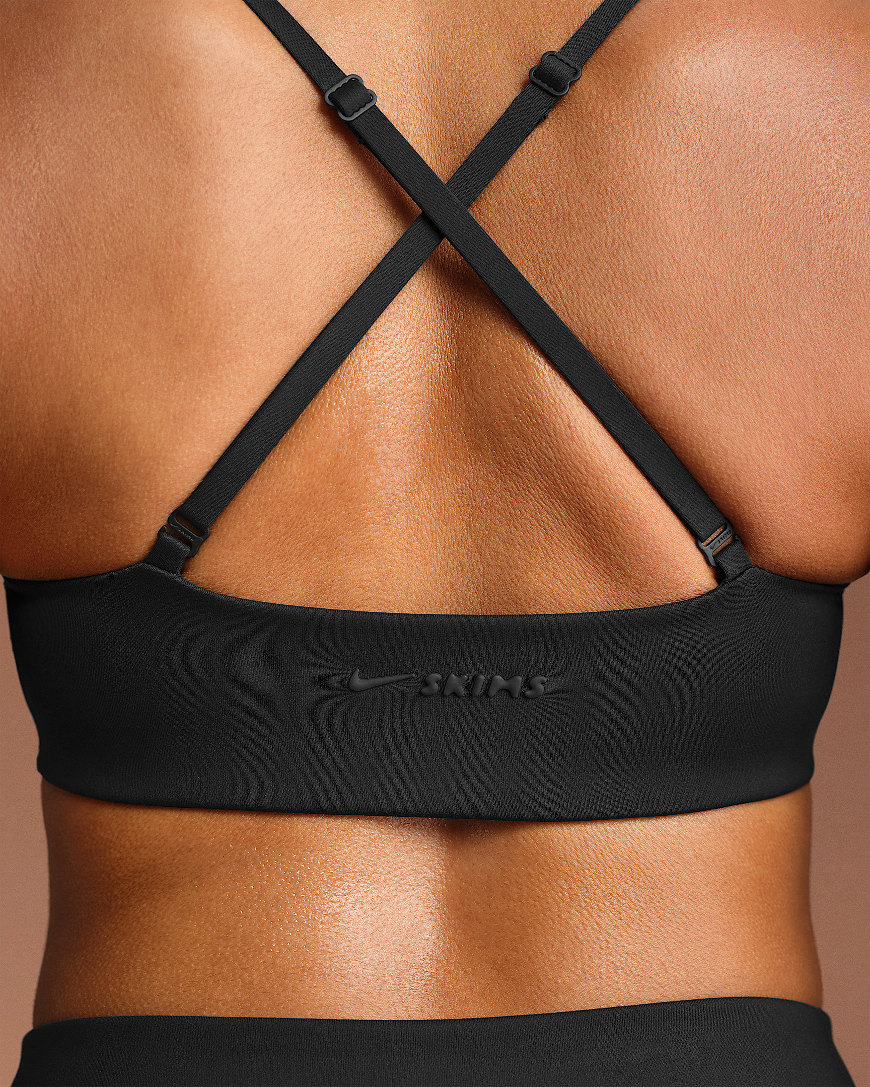 NikeSKIMS Matte Women's Micro-Scoop Bra - 6