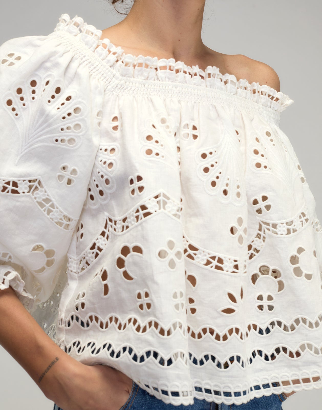 Eva Embroidered Linen Blouse - 4