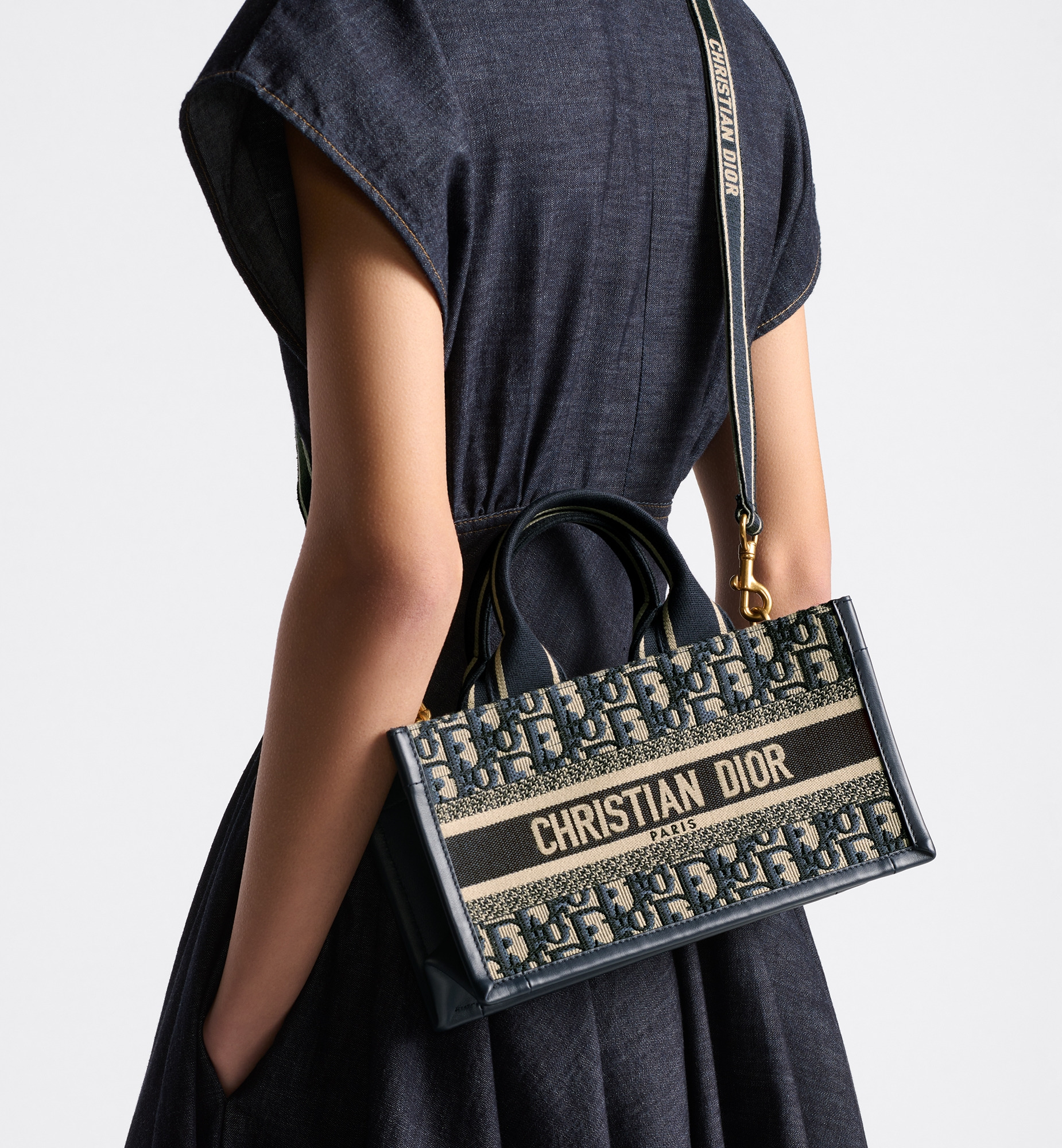 East-West Dior Book Tote with strap - 2
