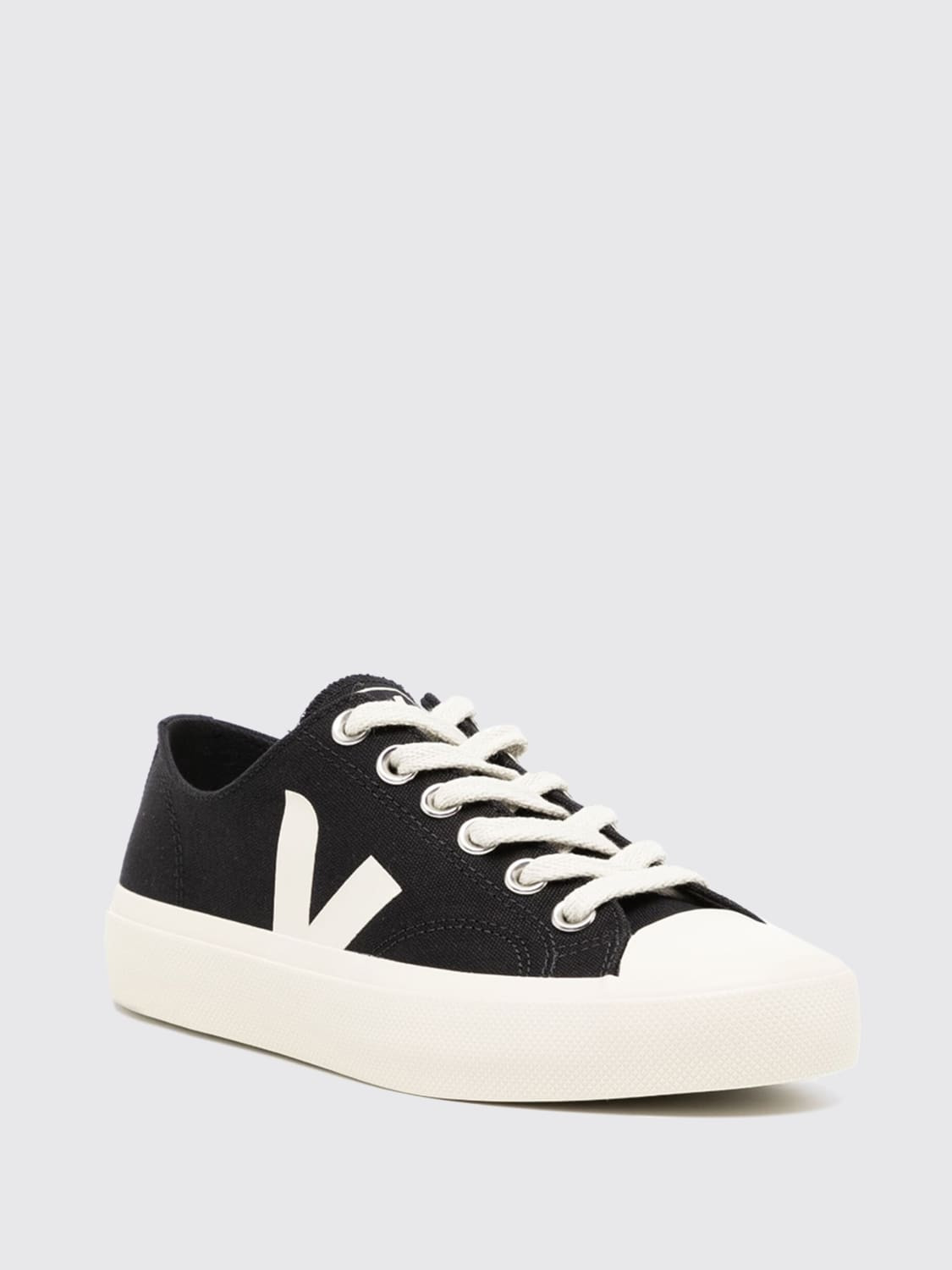 Shoes woman Veja - 2