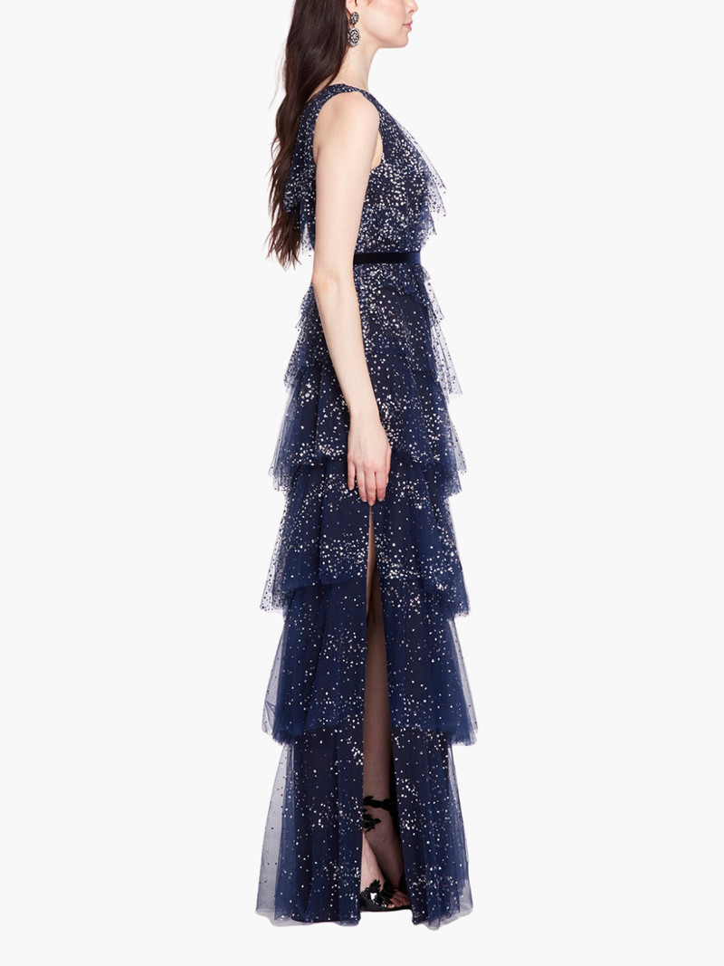 ONE-SHOULDER TIERED GOWN 3
