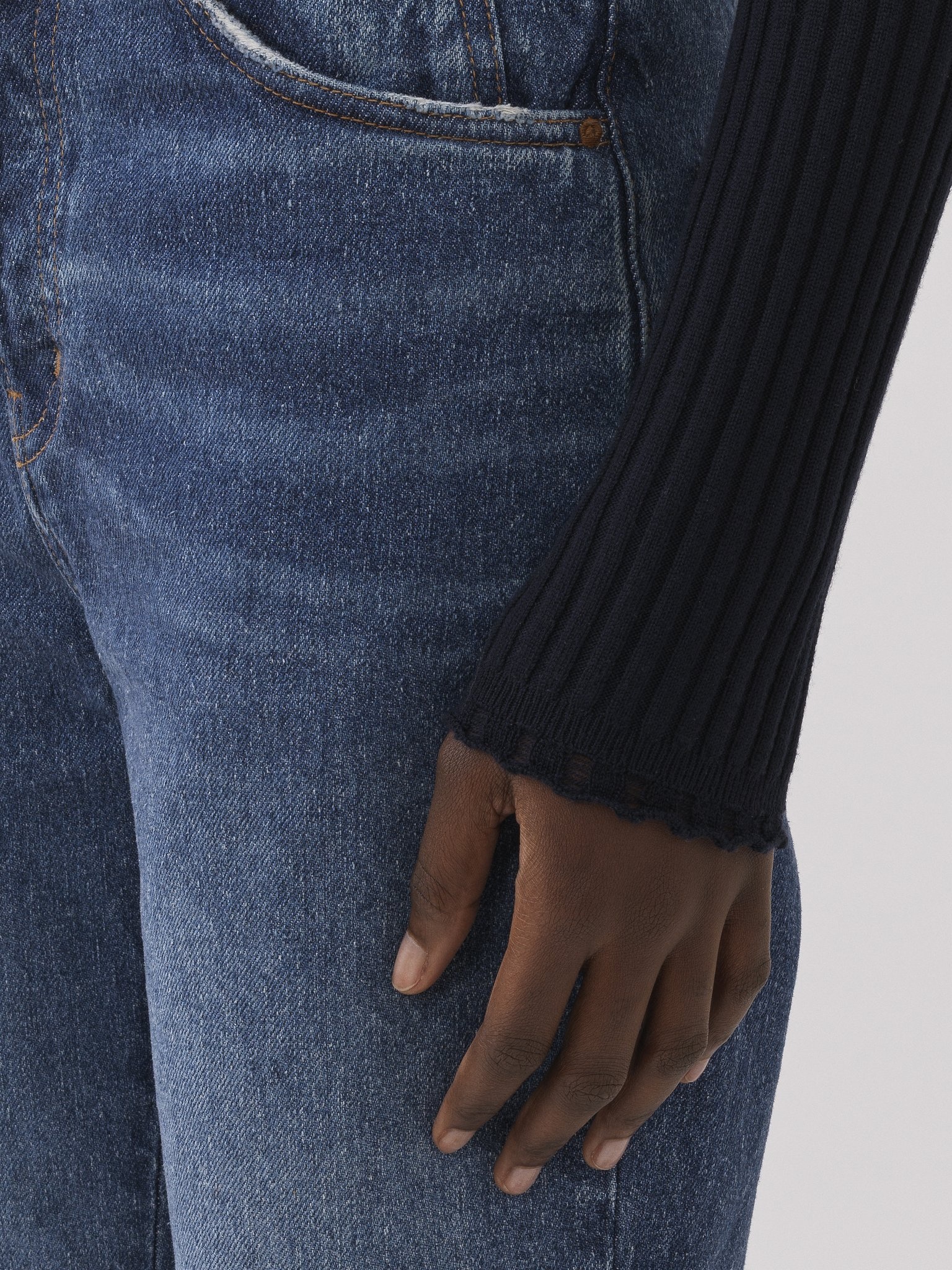 FITTED HIGH-NECK SWEATER - 6