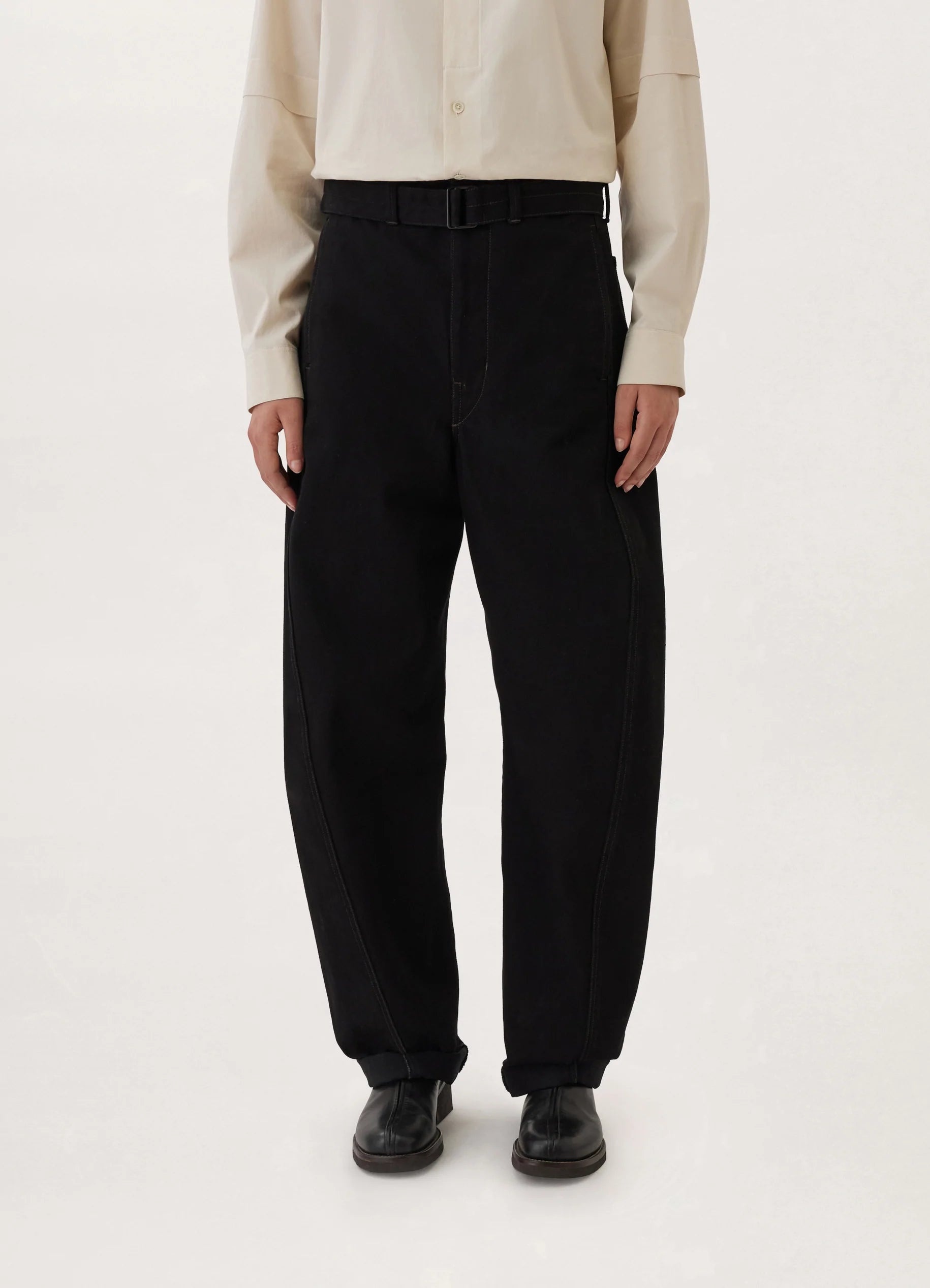 TWISTED BELTED PANTS
BLACK DENIM - 10