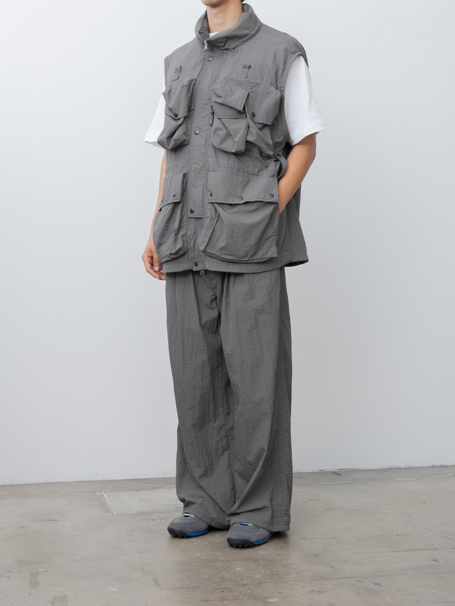 Nylon Multi Pockets Detachable Utility Blouson - Charcoal Khaki - 12