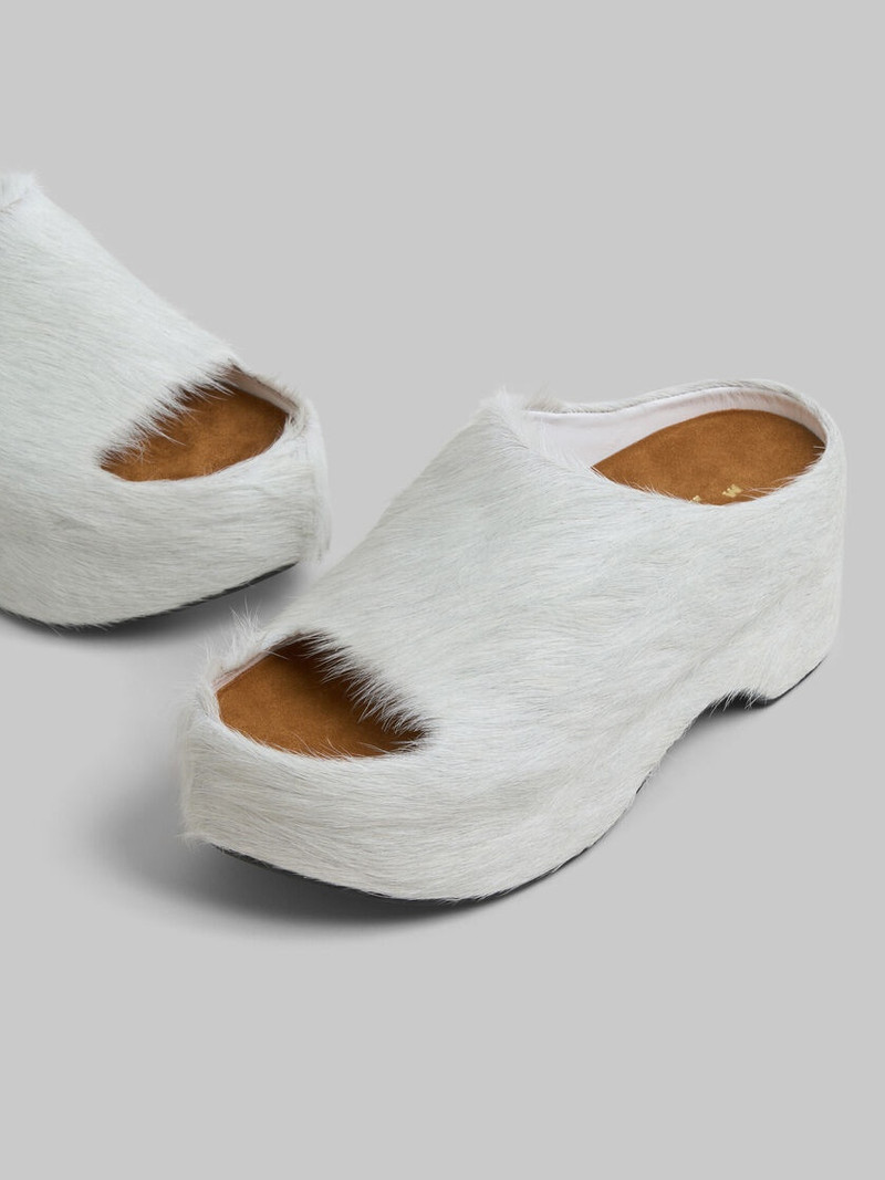 WHITE LONG-HAIR CALFSKIN CHUNKY CLOG SLIDE 5