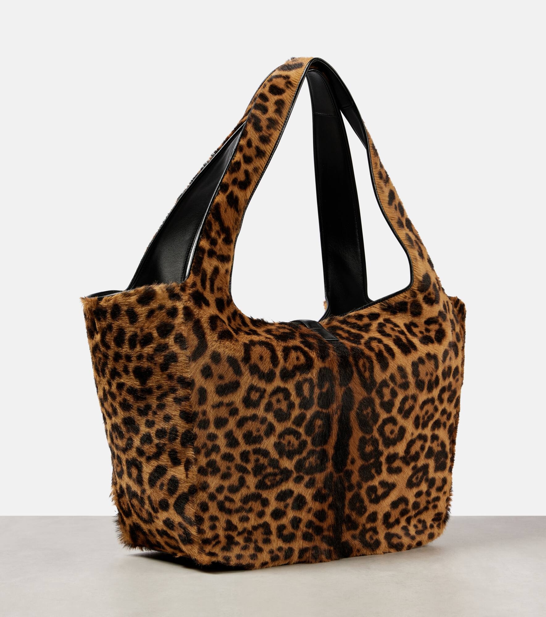 Le 5 À 7 Bea leopard-print shoulder bag - 4