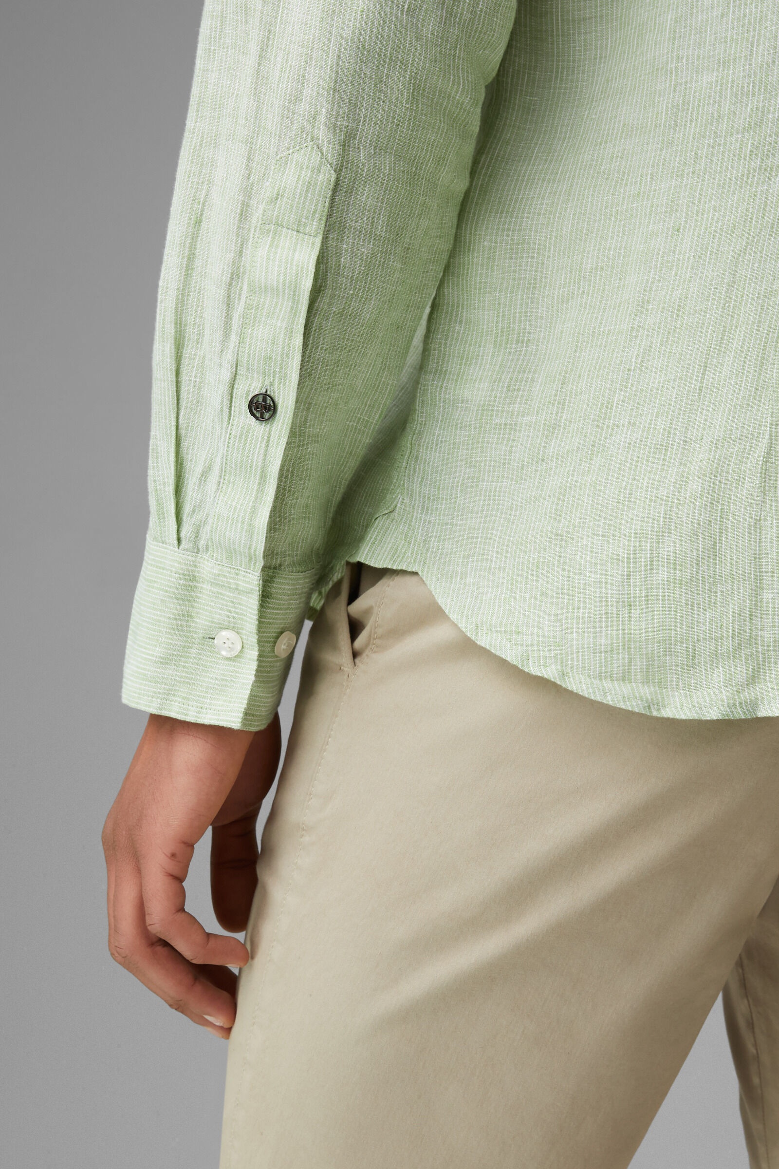 Timi Linen shirt in Light green - 5