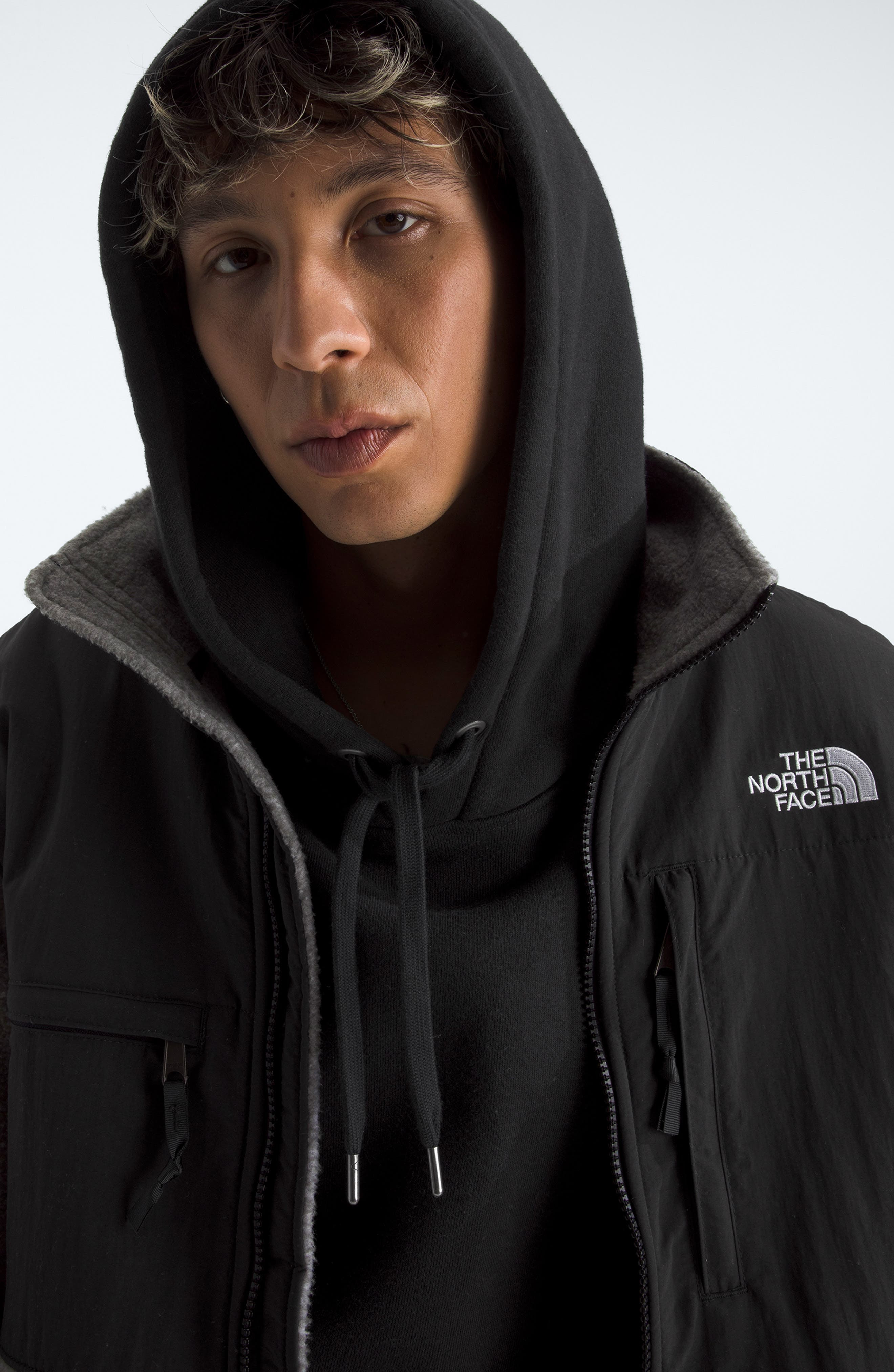 The North Face Retro Denali Jacket in Tnf Mid Grey Heather/Black at Nordstrom - 8