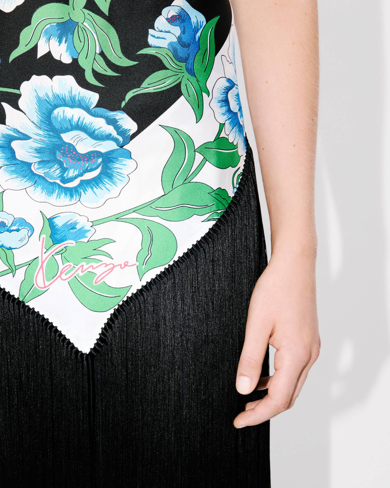 'KENZO Peonies' large tassel triangle in silk 7