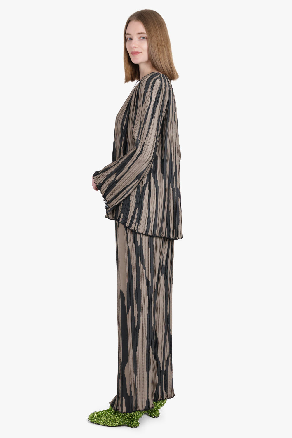 ABSTRACT STRIPE TIE NECK L/S BLOUSE | GREY/BLACK - 4
