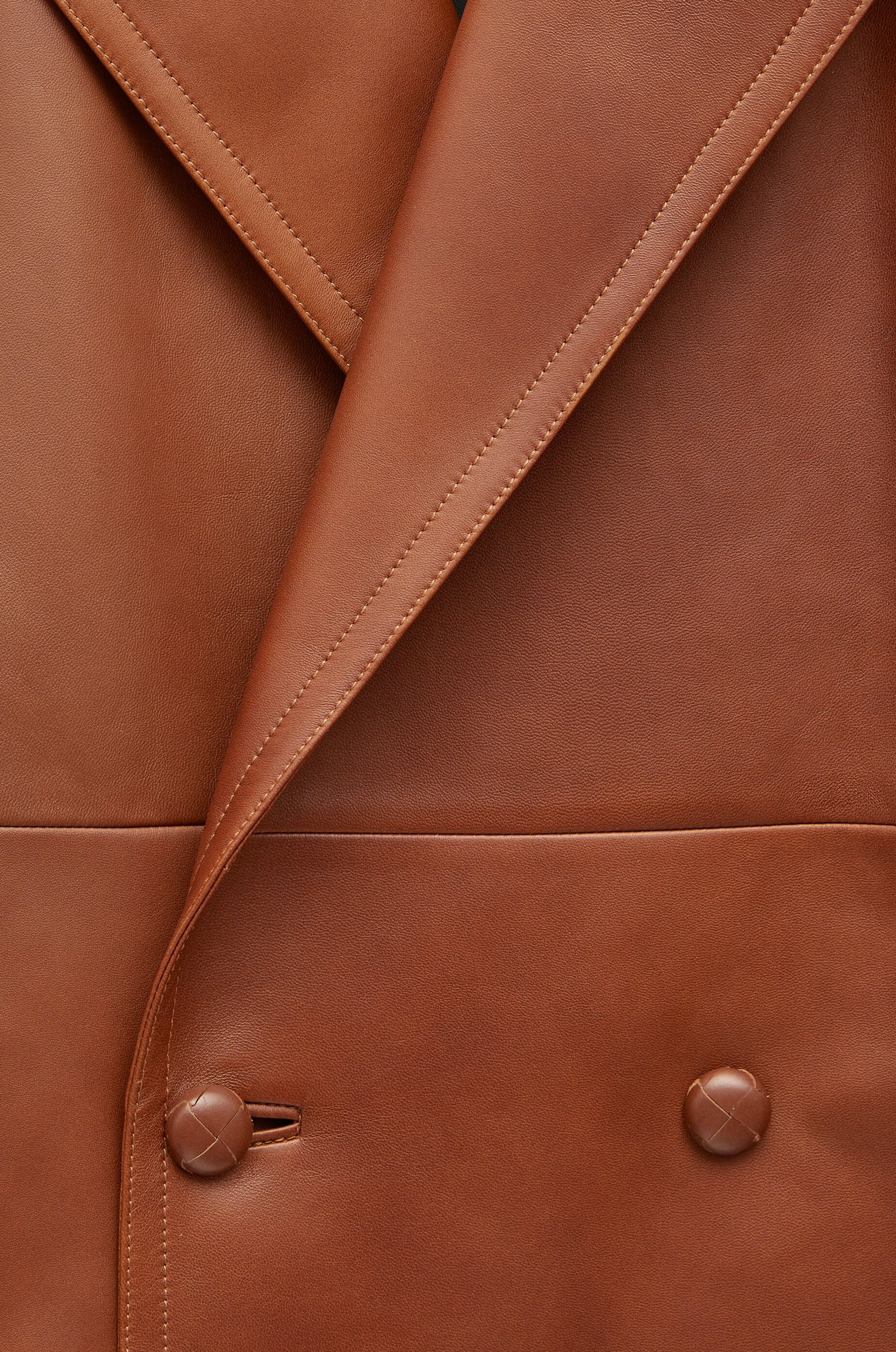 Double-breasted coat in nappa lambskin - 4