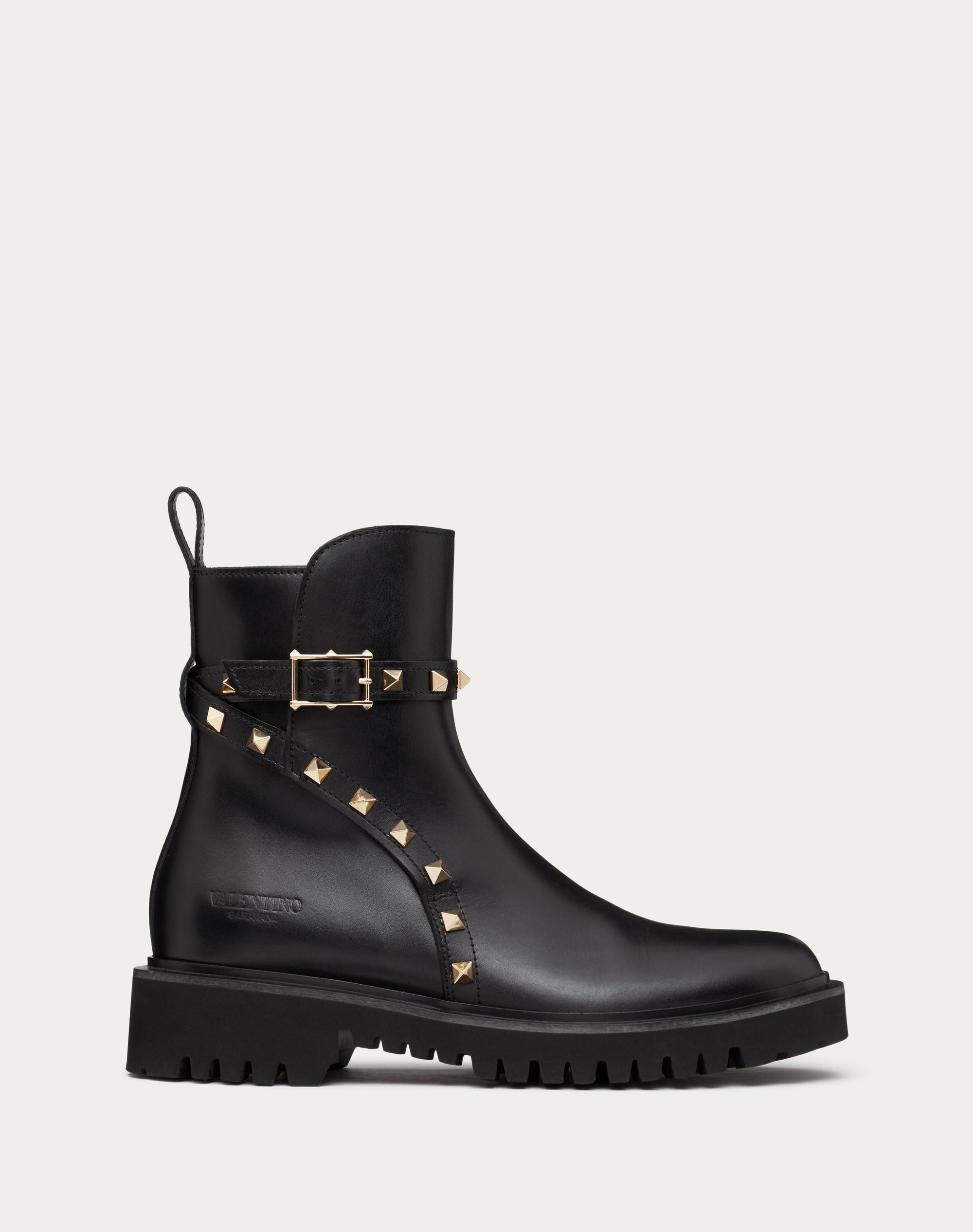 ROCKSTUD CALFSKIN ANKLE BOOT 40 MM - 1