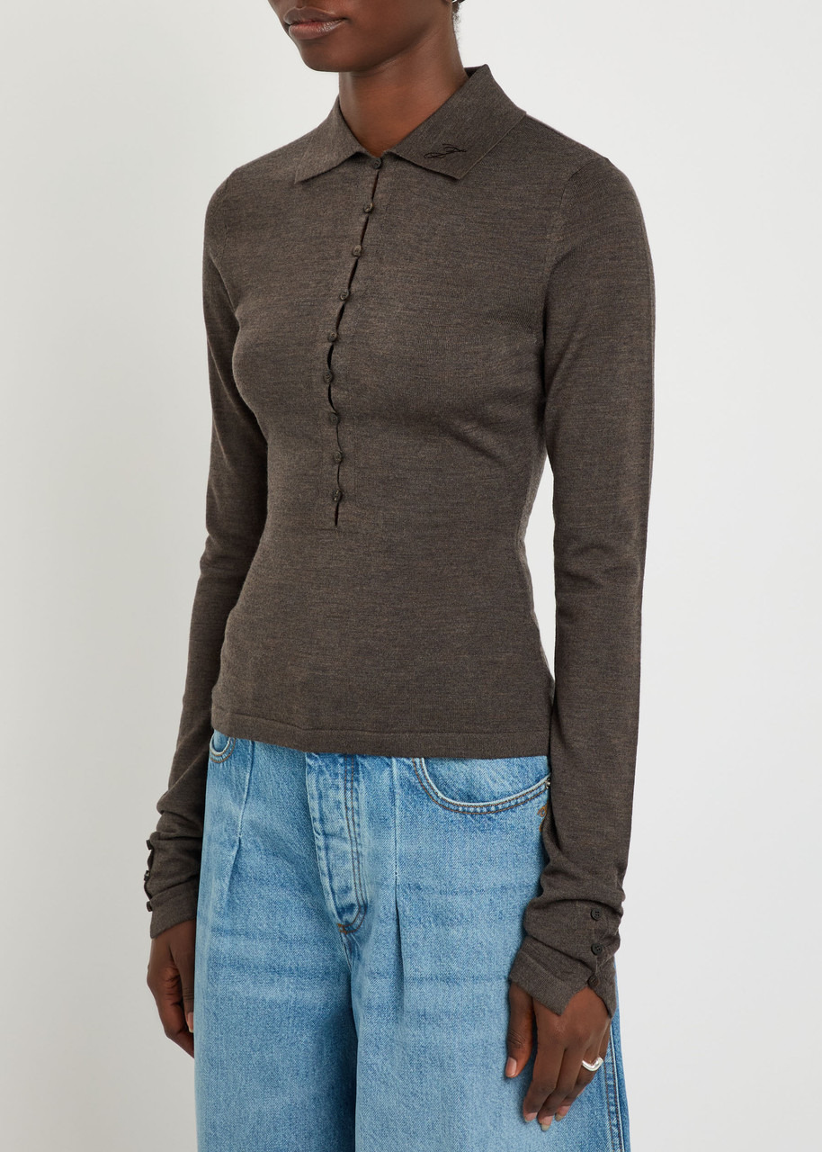 Jacquemus Le Polo Button-embellished Wool-blend Polo top - 2