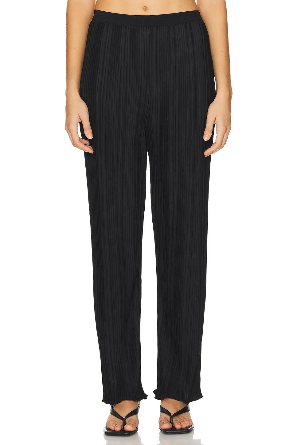 Liana Pant - 1