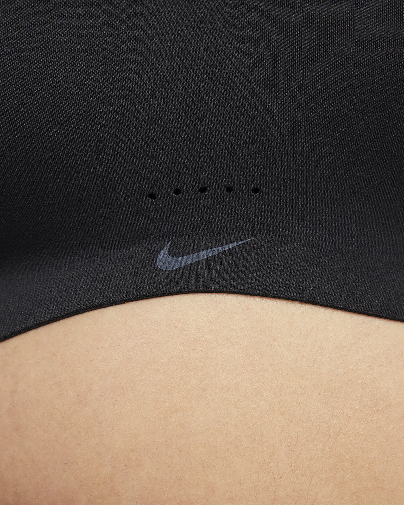 Nike Alate Minimalist Women's Light-Support Padded Sports Bra 13