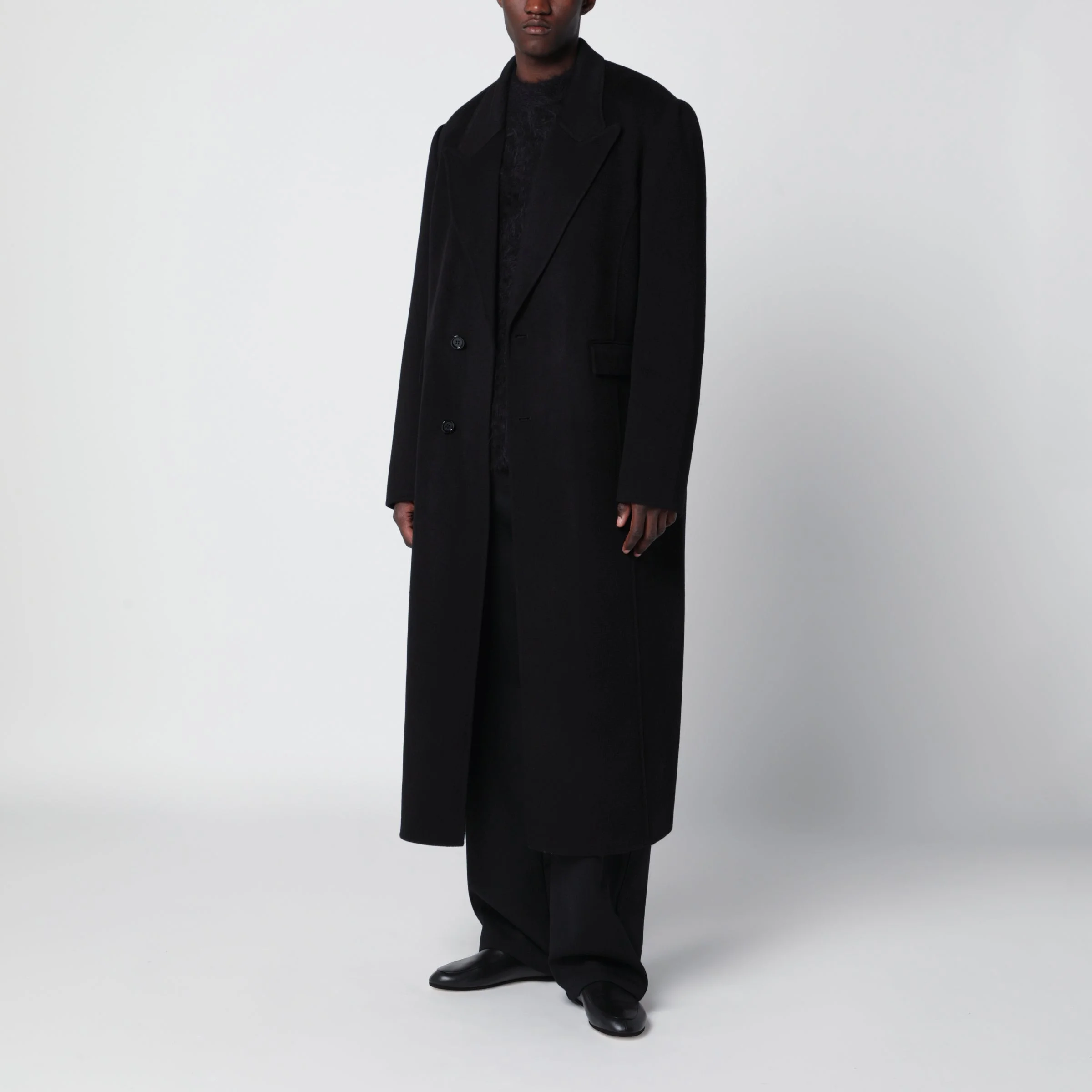 Long black wool and cashmere coat - 1