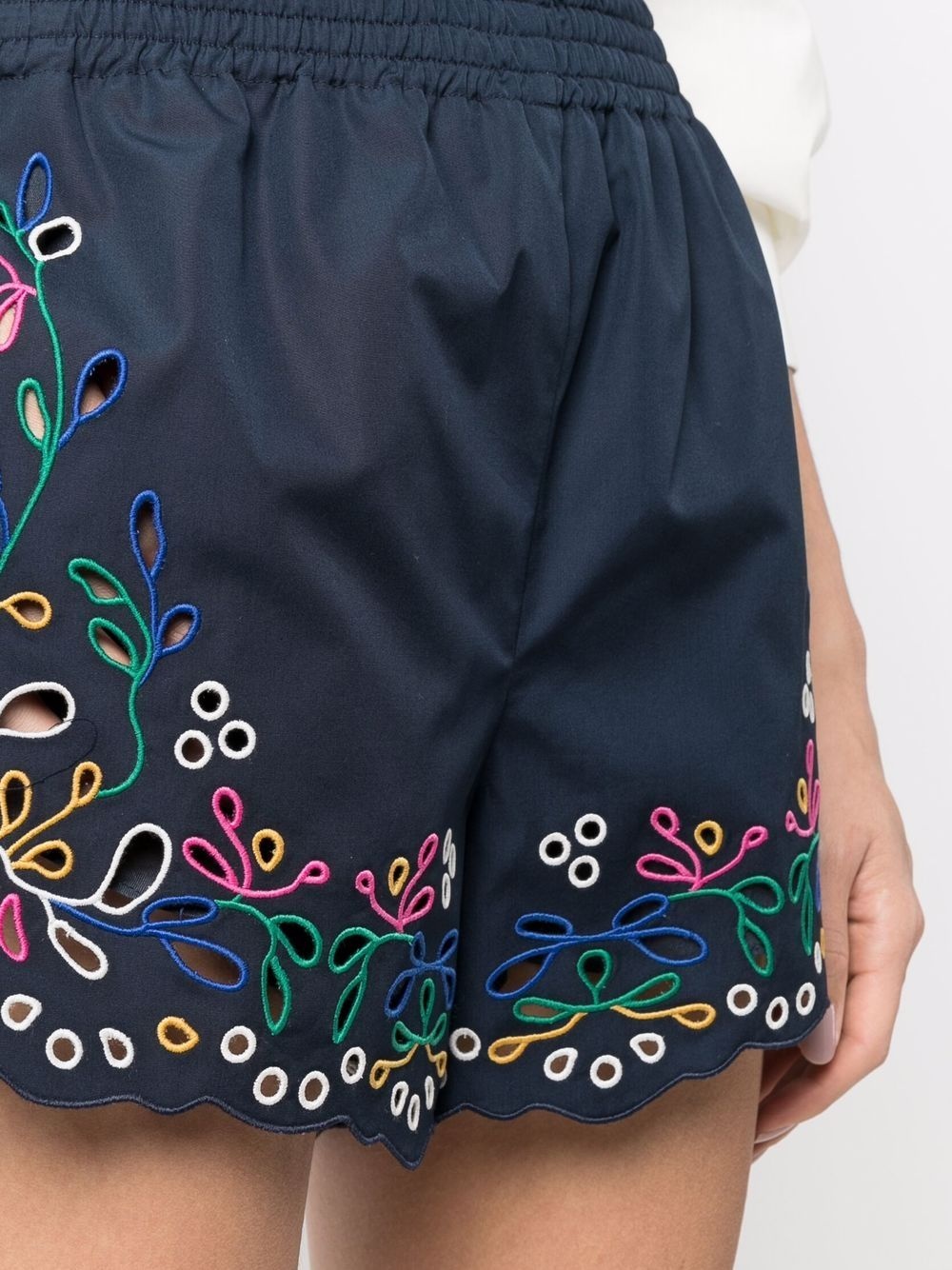 broderie anglaise mini shorts - 5