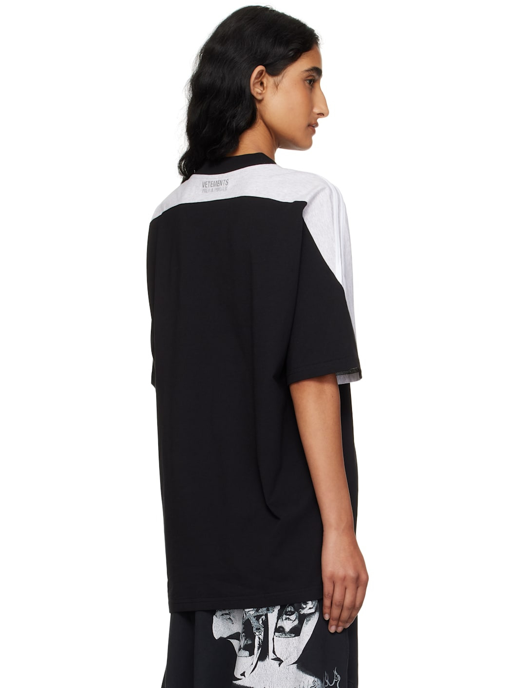 Black & Gray Cut-Up V-Neck T-shirt - 3