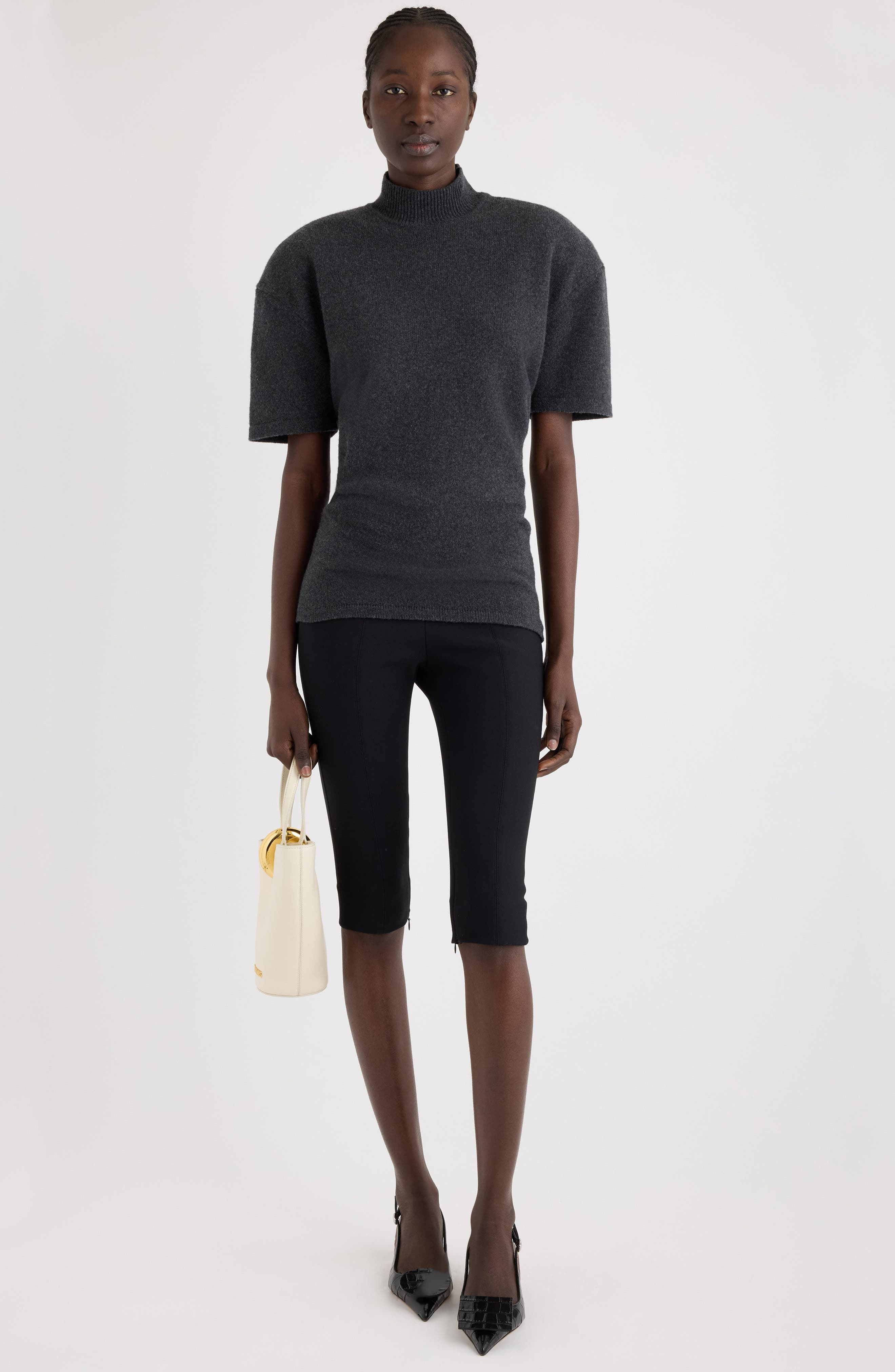 Jacquemus Le Pantalon Capri High Waist Pants in Black at Nordstrom - 2