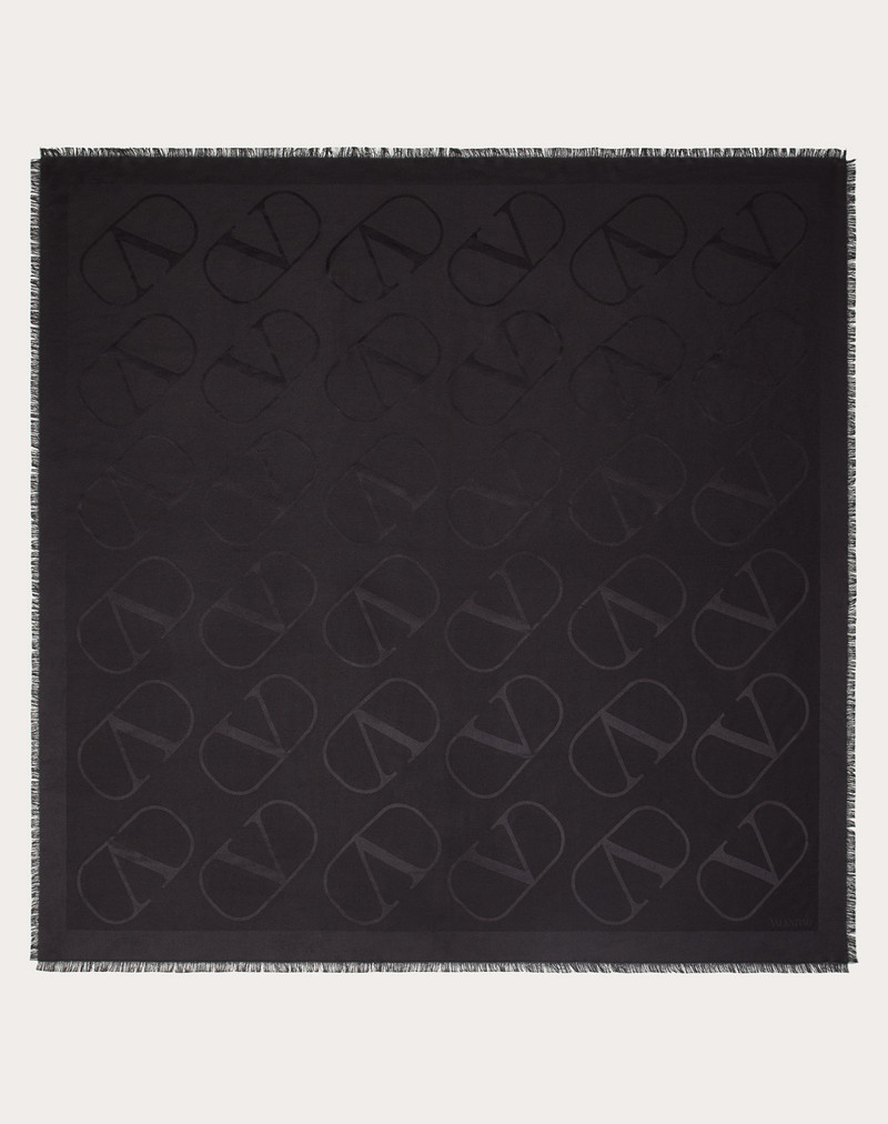 VLogo Signature shawl 140x140 cm / 55.1x55.1 in. 1