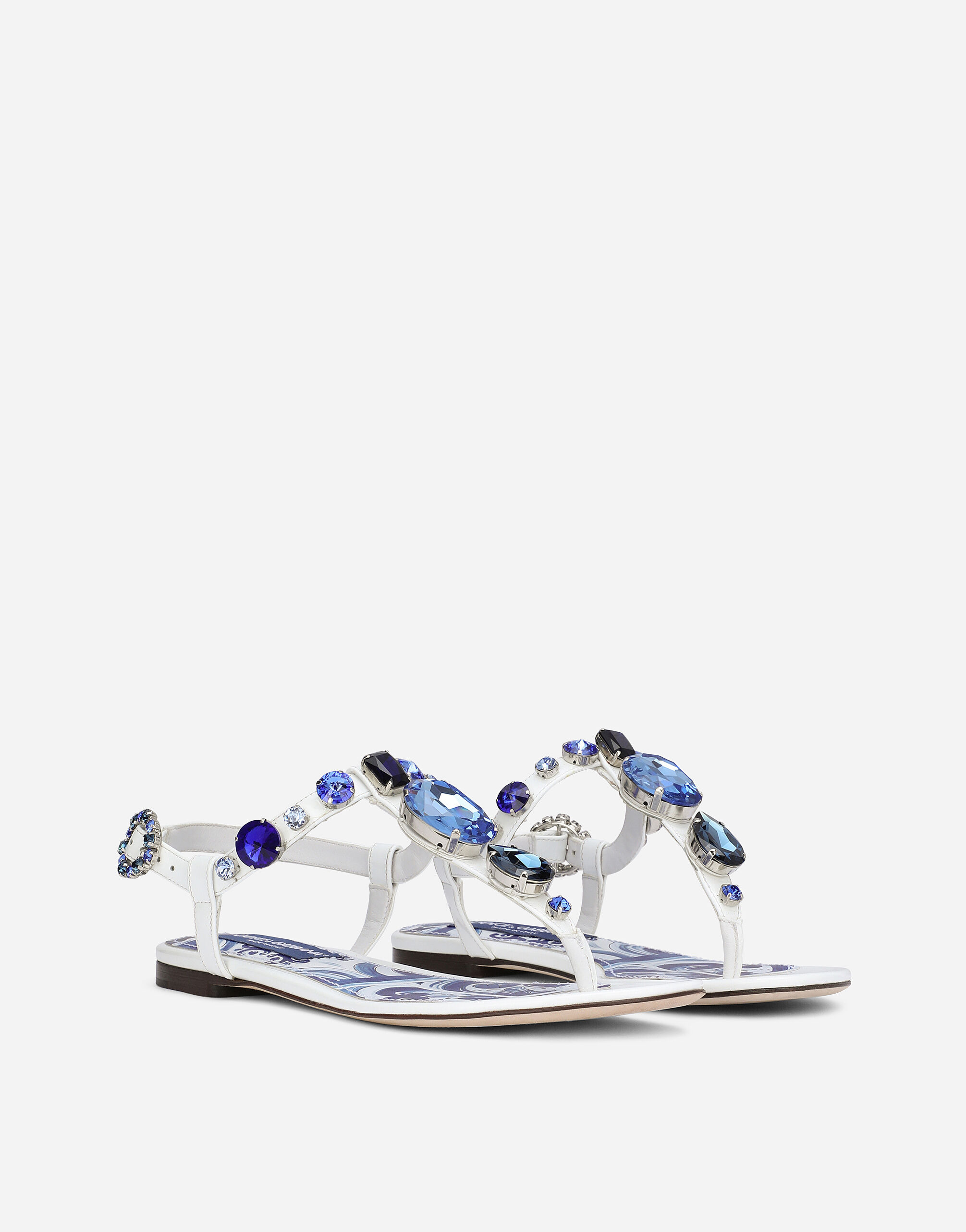 Patent leather thong sandals with embroidery - 2