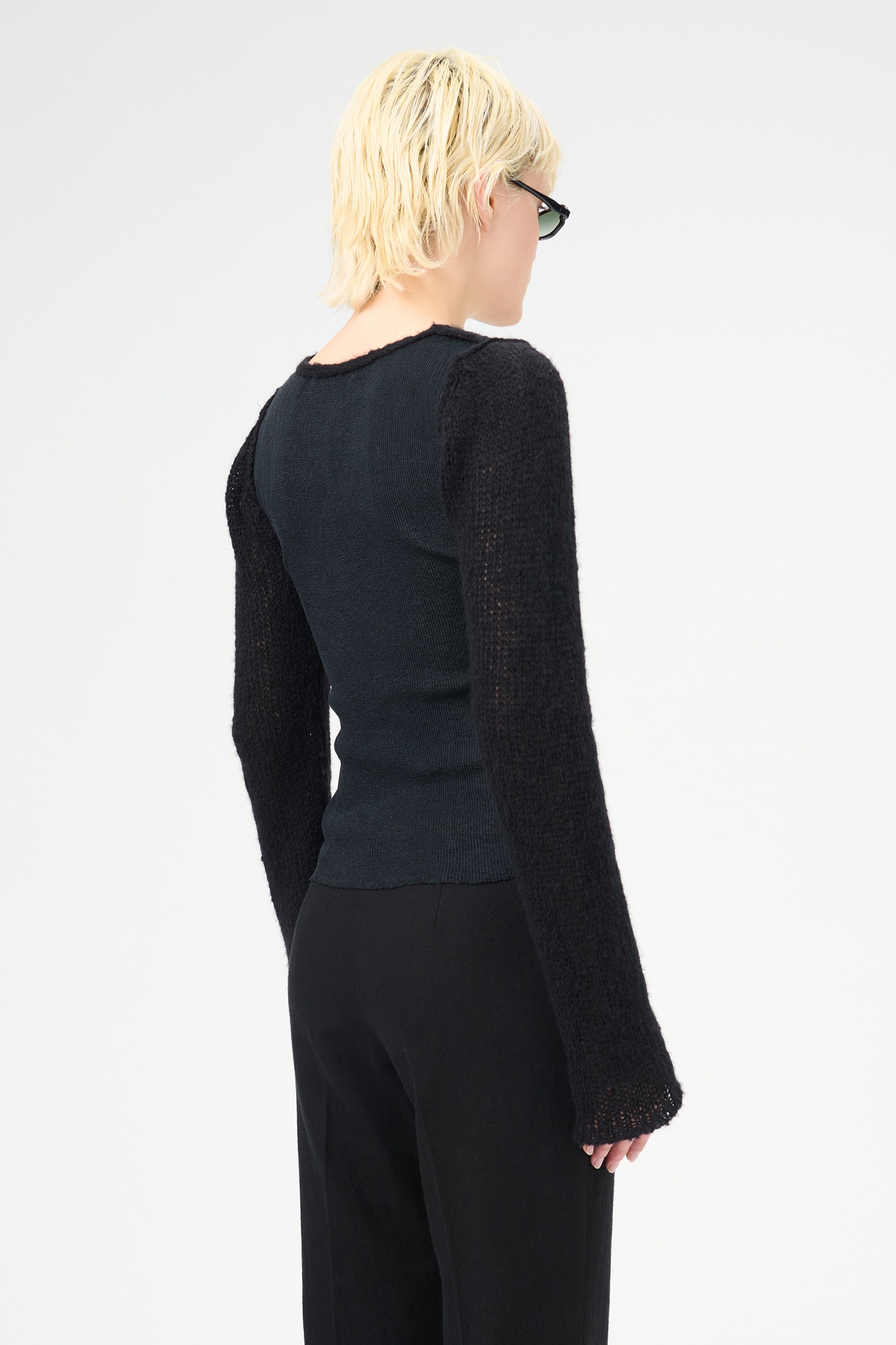 Inverse Roundneck Black Alluring Tech - 4