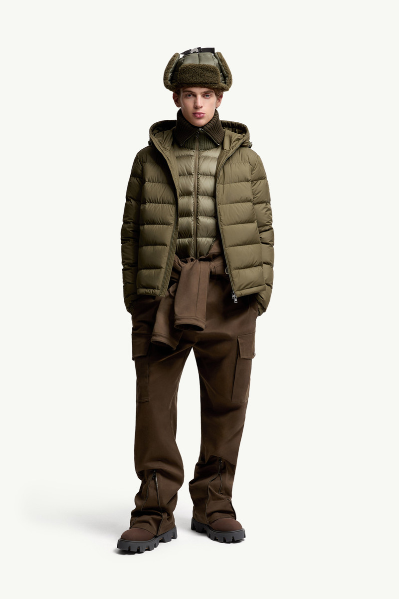 Moncler Laveraet Hooded Short Down Jacket outlook