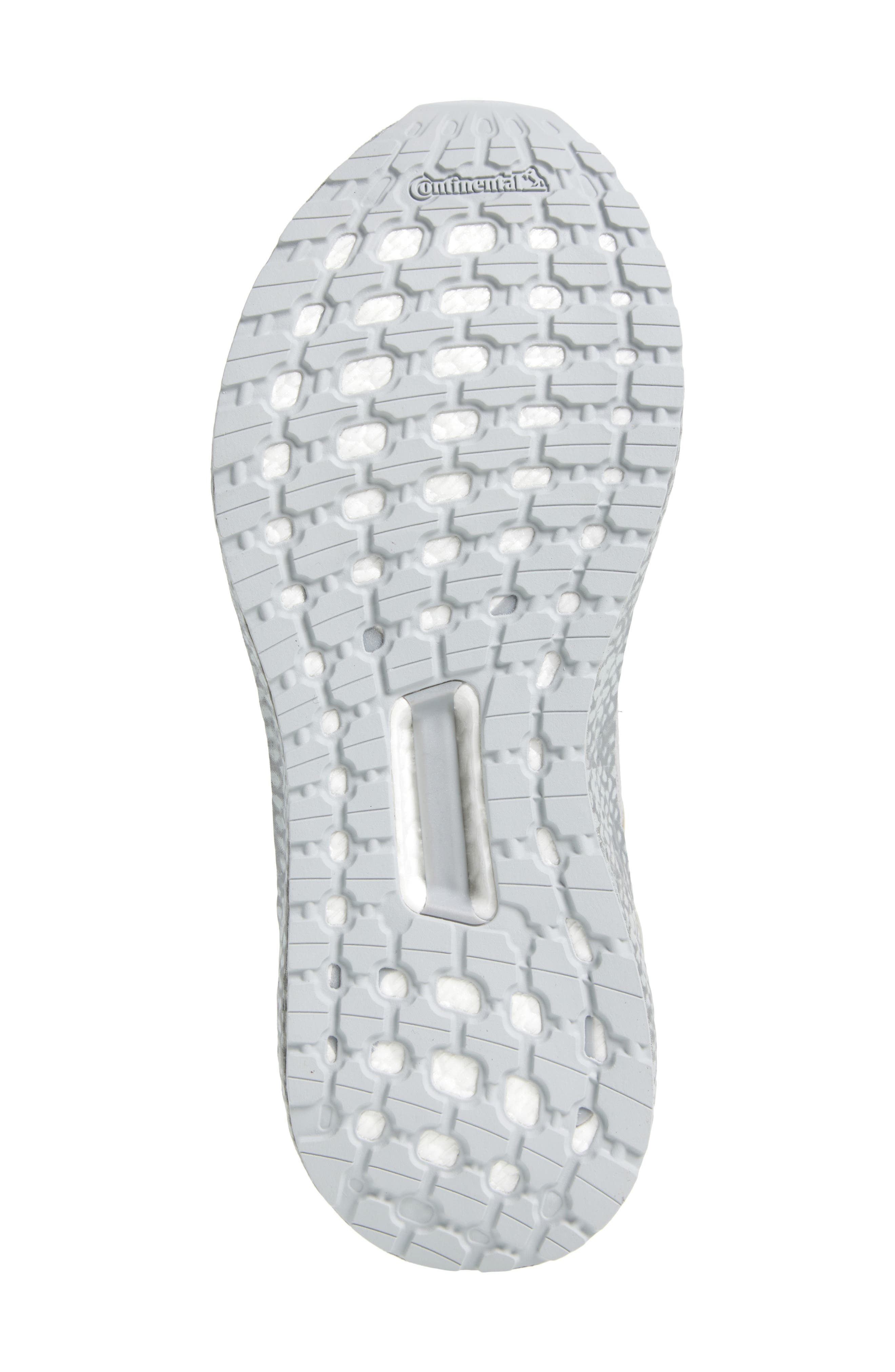 adidas by Stella McCartney Ultraboost DNA Running Shoe in Clear Onix/Grey/Silver at Nordstrom - 6