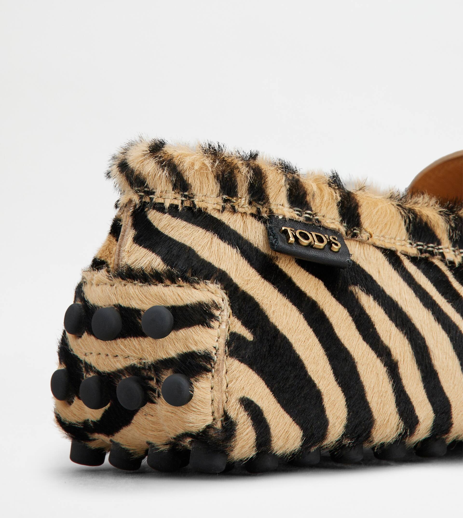 GOMMINO DRIVING SHOES IN PONY-SKIN EFFECT LEATHER - BLACK, BEIGE - 5