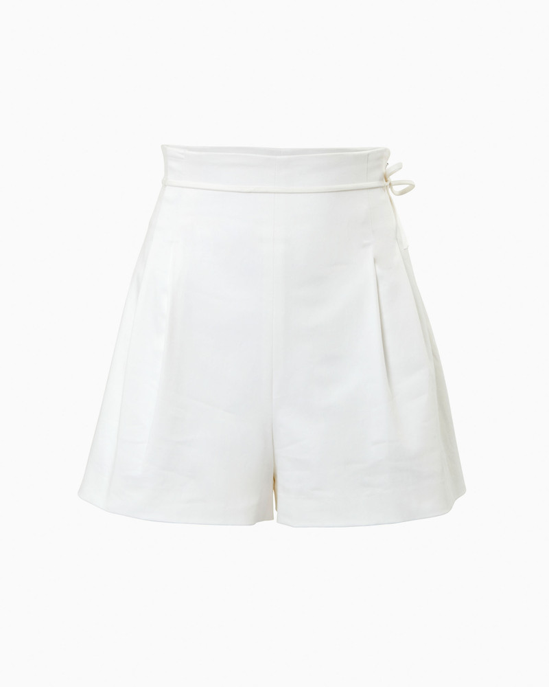 High-Waisted Shorts With Tie 1