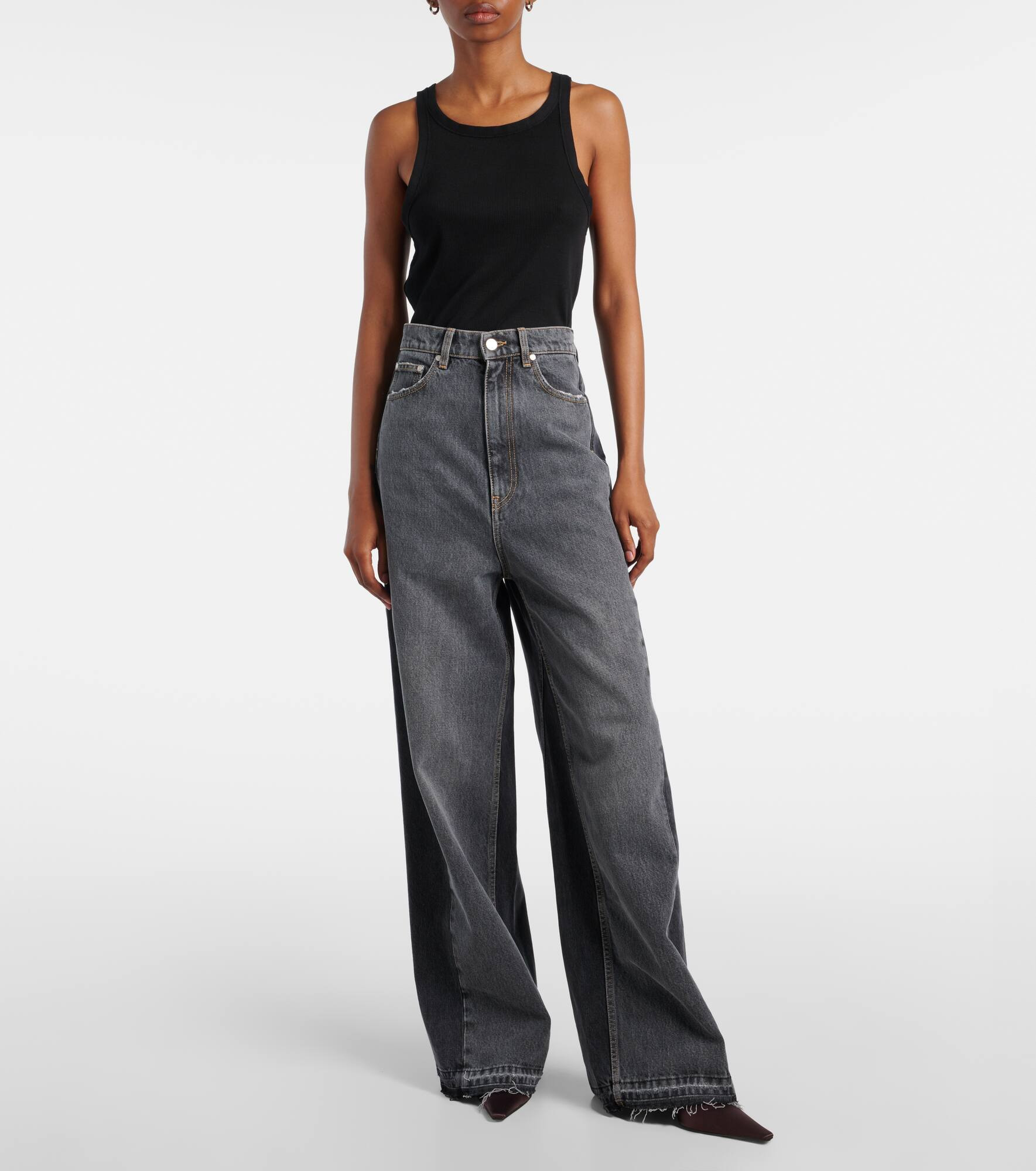 High-rise wide-leg jeans - 6