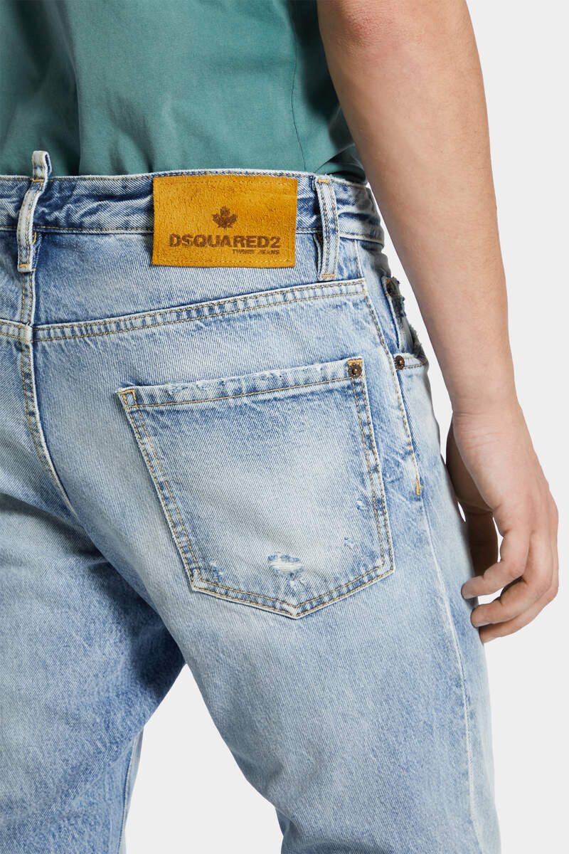 LIGHT DIAGONALE WASH COOL GUY JEANS - 6