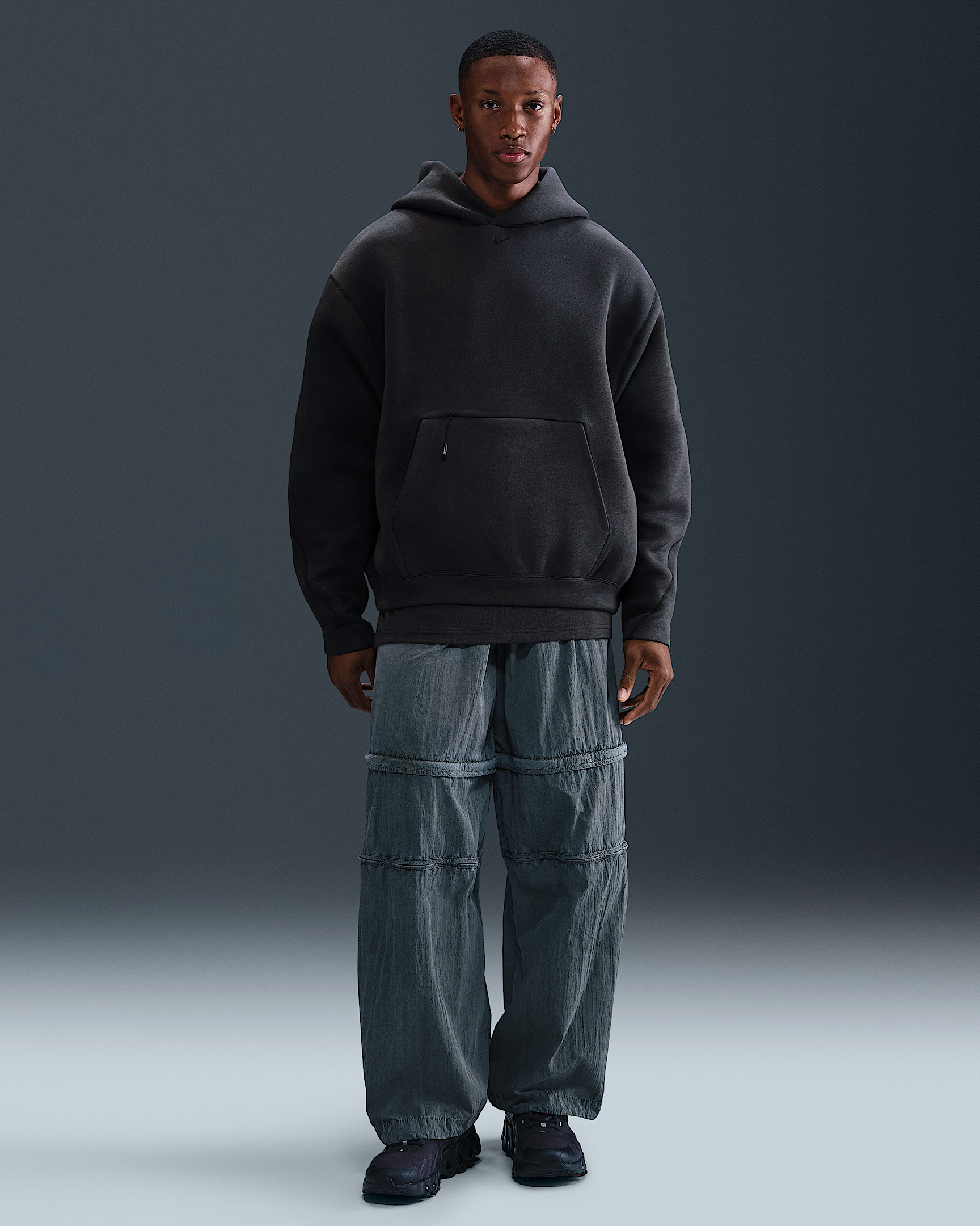 Nike Tech Men's Fleece Oversized Hoodie - 4