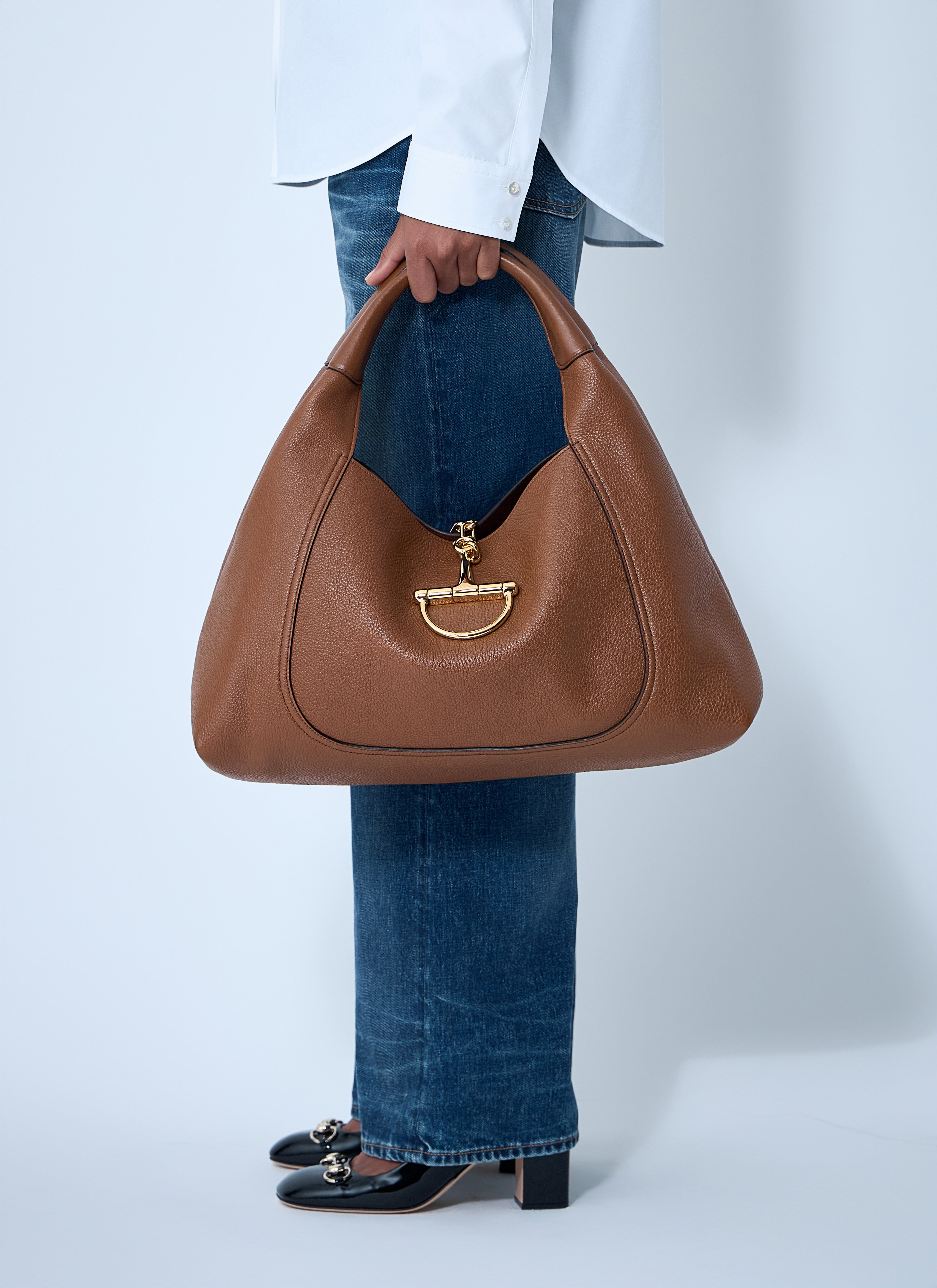 Gucci Women Maxi Softbit Shoulder Bag - 7
