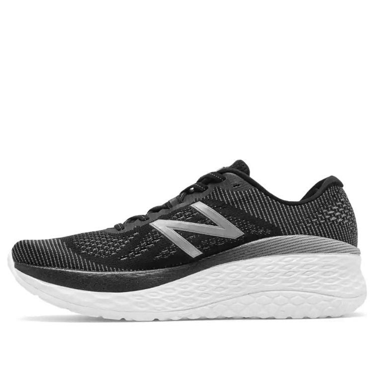 (WMNS) New Balance Fresh Foam More Black WMORBK - 1