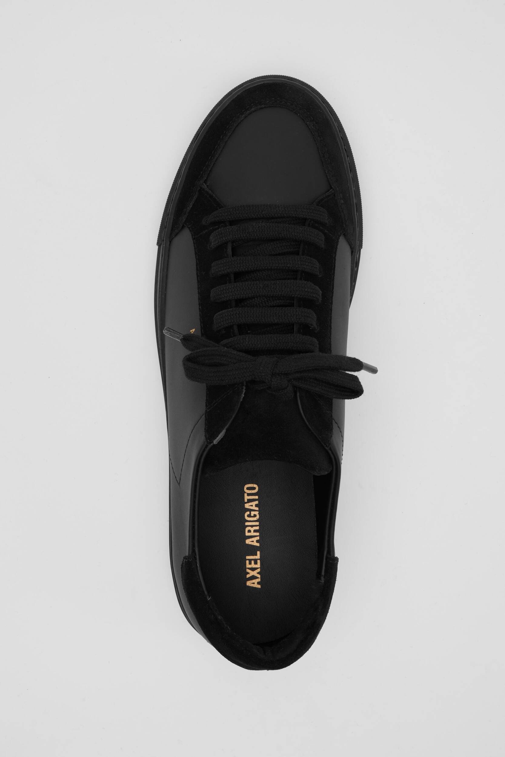 Clean 90 Triple Sneaker - 7