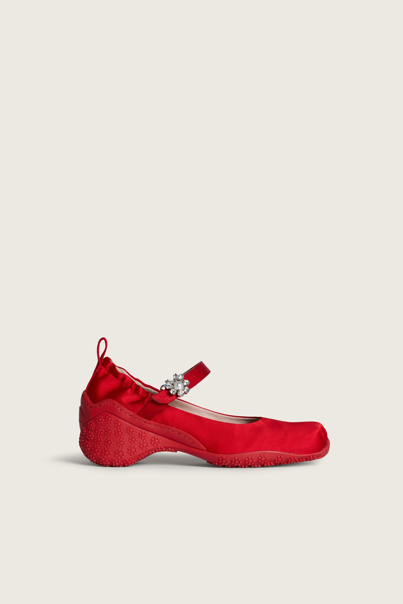 Embellished Ballet Runner 1