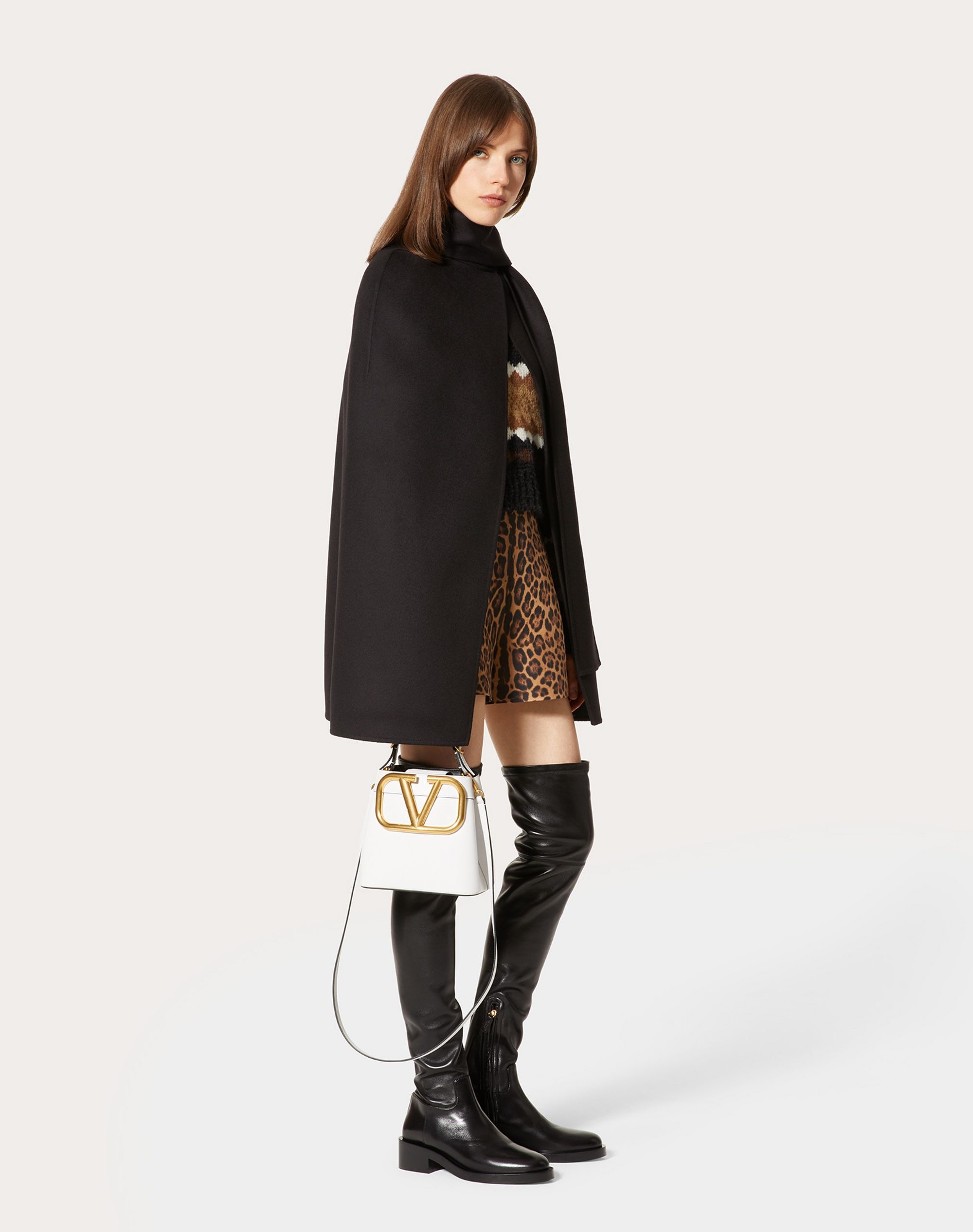 COMPACT DRAP CAPE - 2