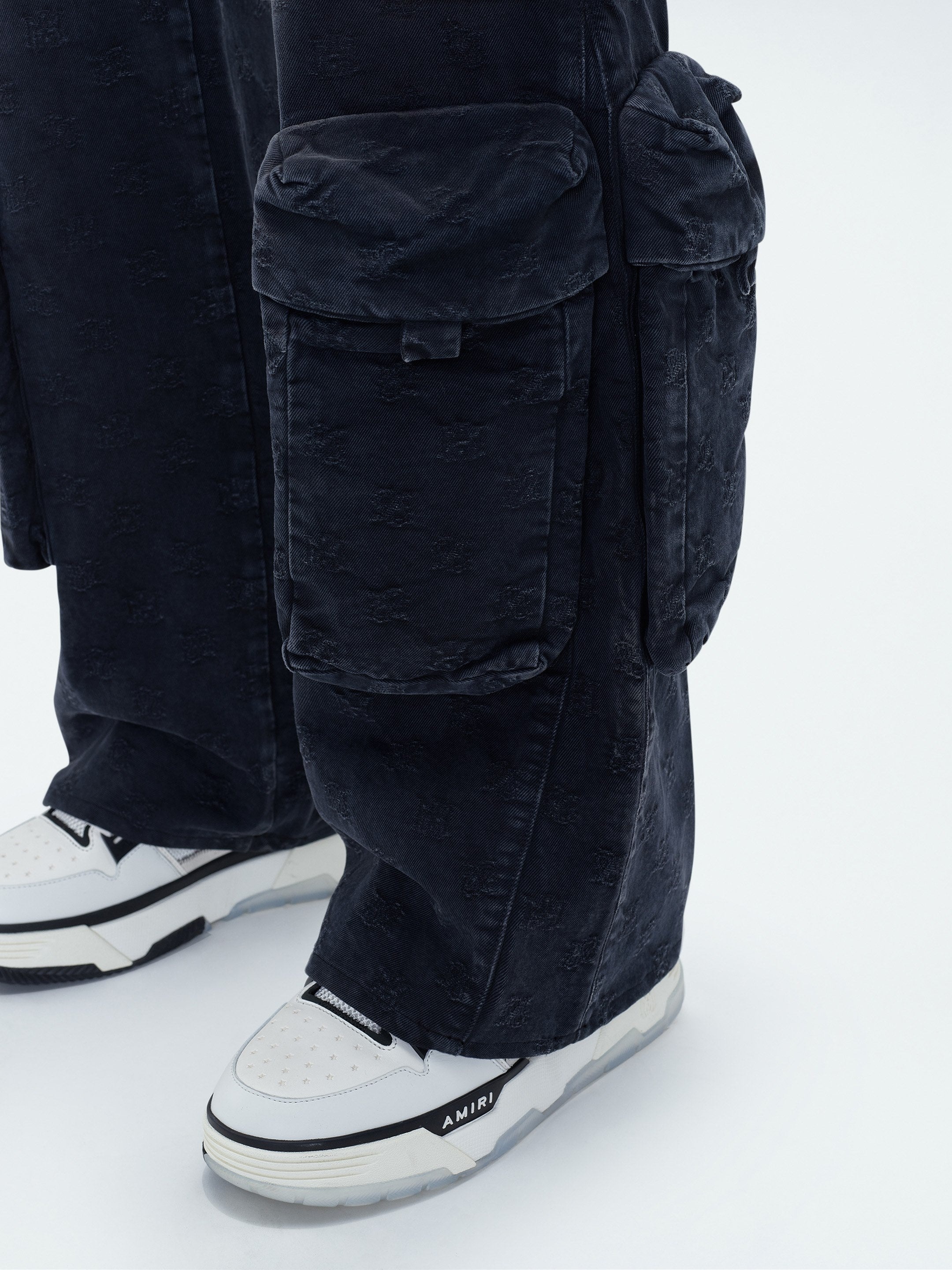 M.A. PAISLEY UTILITY CARGO - 7