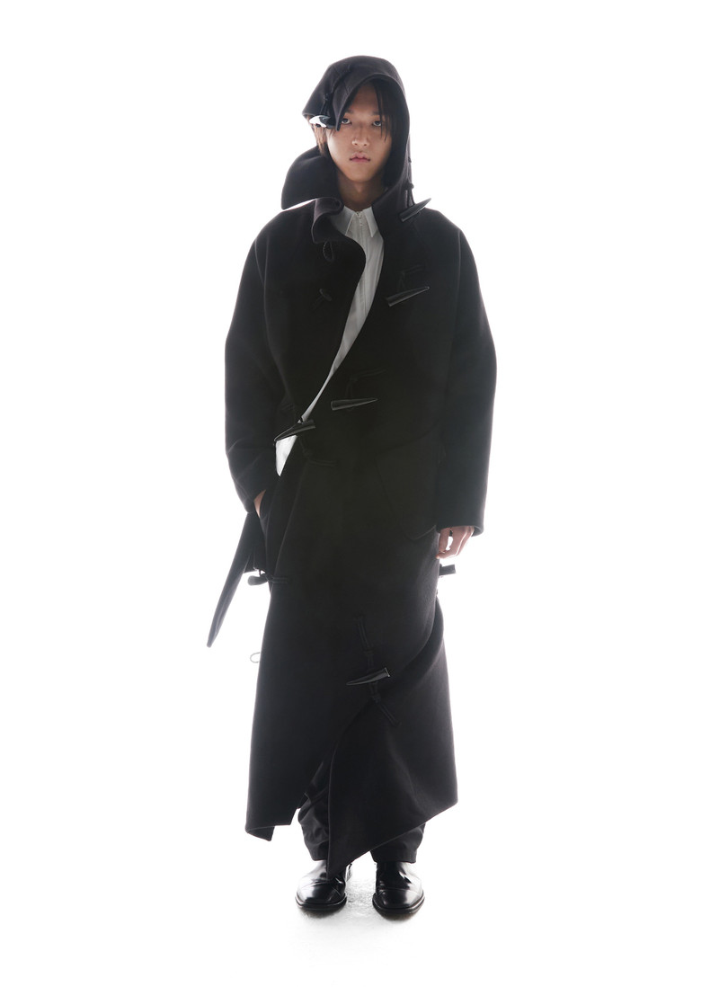 POST ARCHIVE FACTION (PAF) 7.0 COAT CENTER (BLACK) outlook