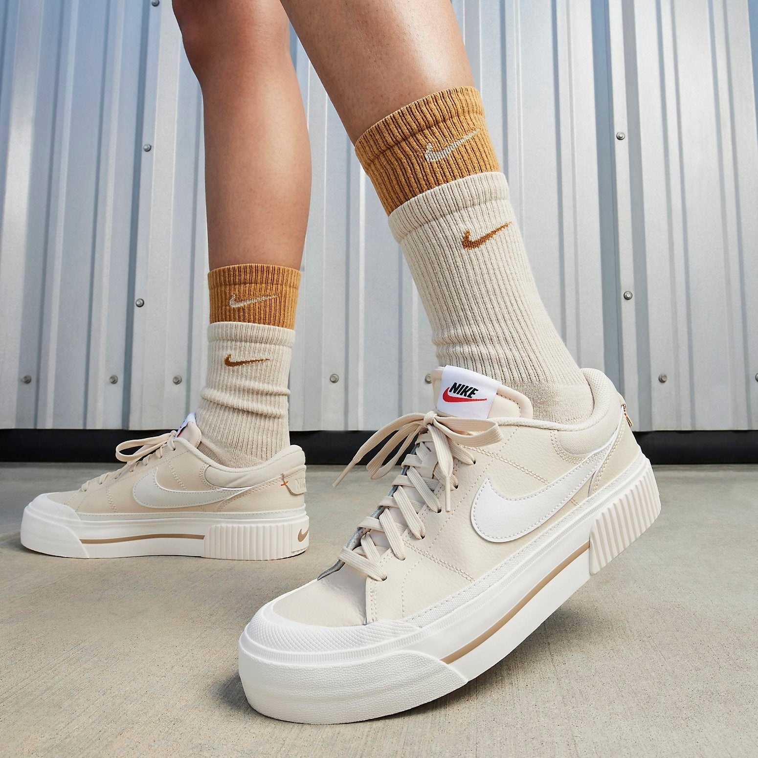 (WMNS) Nike Court Legacy Lift 'Pearl White' DM7590-200 - 5