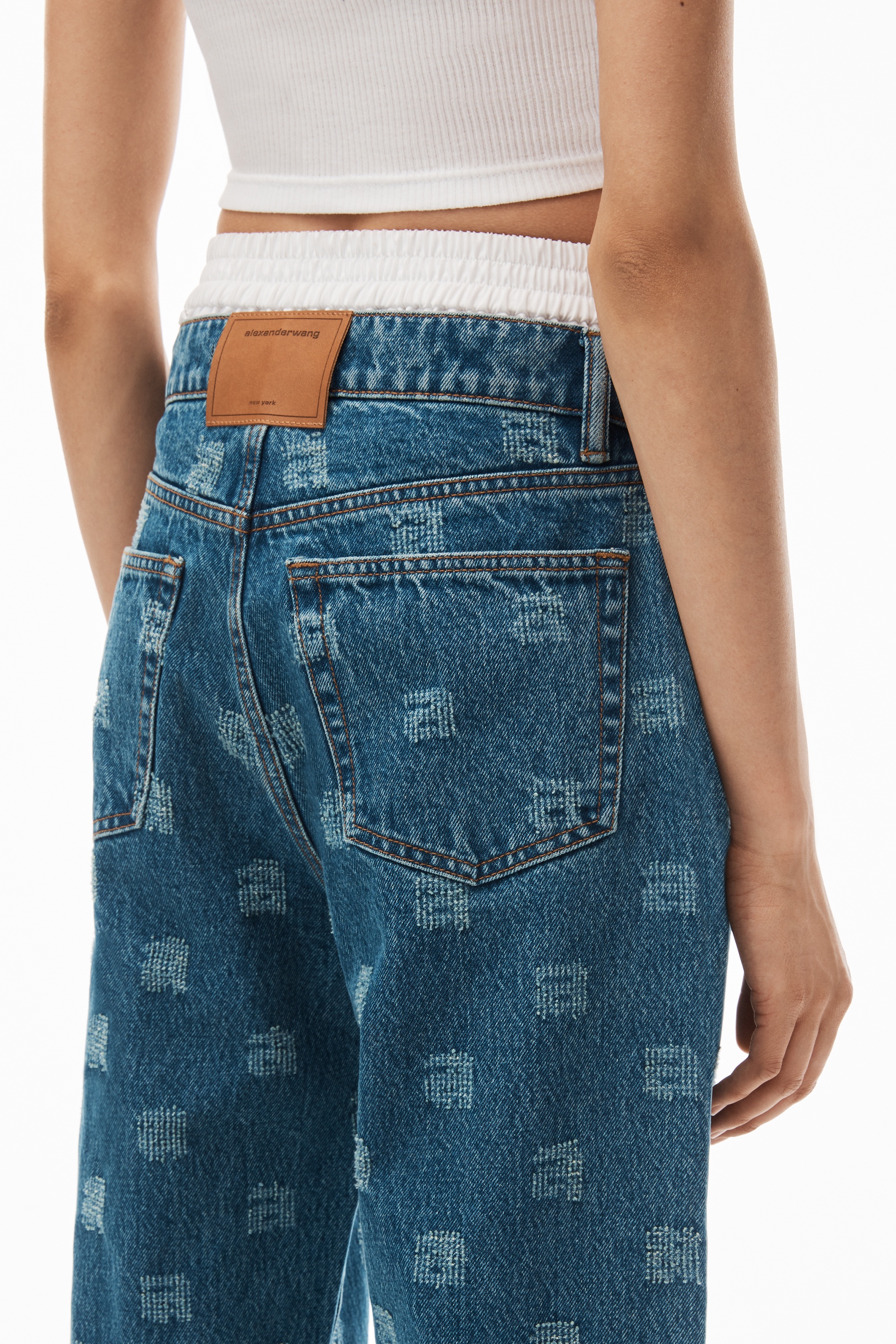 EZ mid-rise straight-leg jean in denim - 5