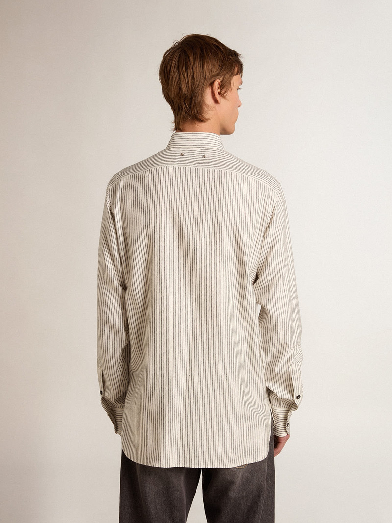 Men’s white viscose shirt with narrow black stripes 4