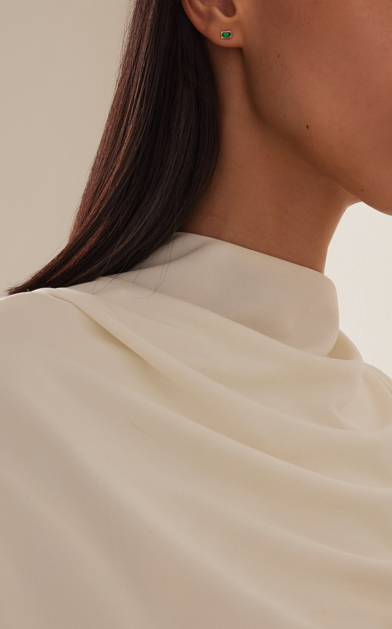 ILA Leone 14K Yellow Gold Emerald Earrings green outlook