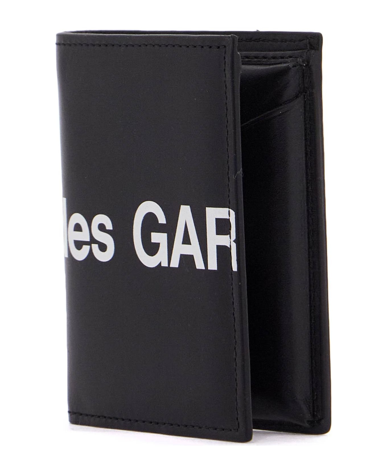 Small Bifold Wallet With Huge Logo - 4